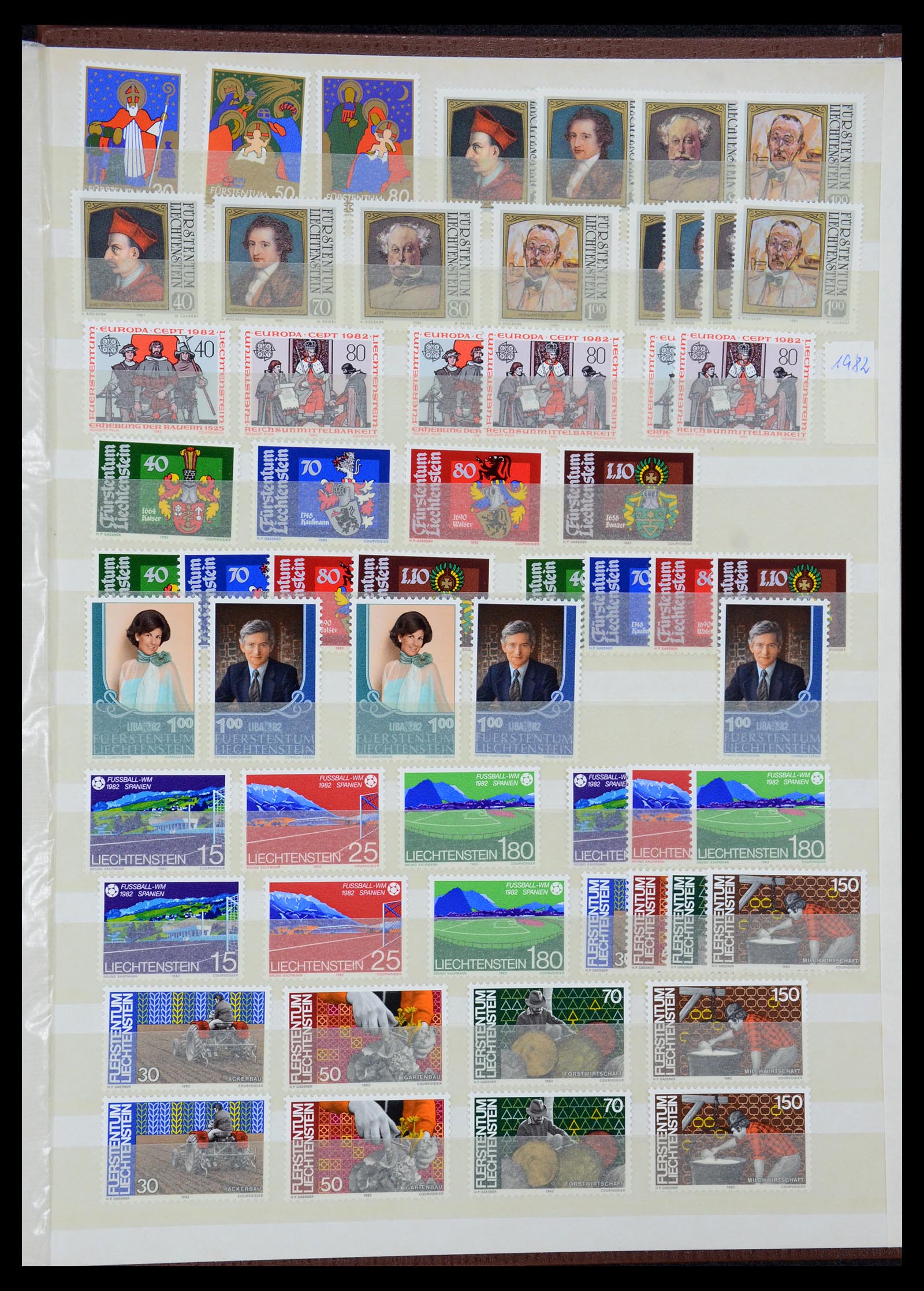 35586 226 - Stamp Collection 35586 Liechtenstein 1912-2021!
