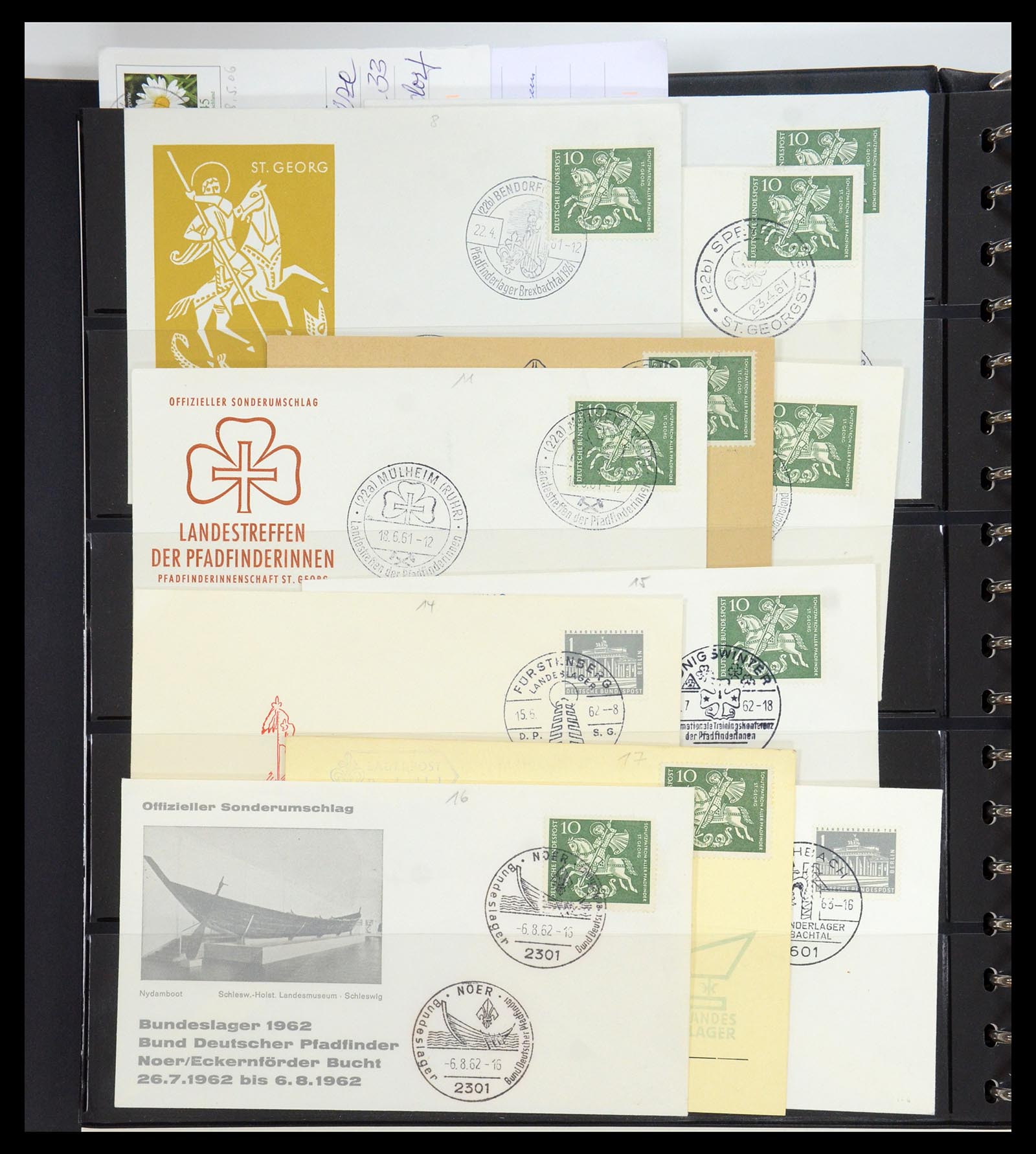 35591 102 - Stamp Collection 35591 Scouting 1920-2010.