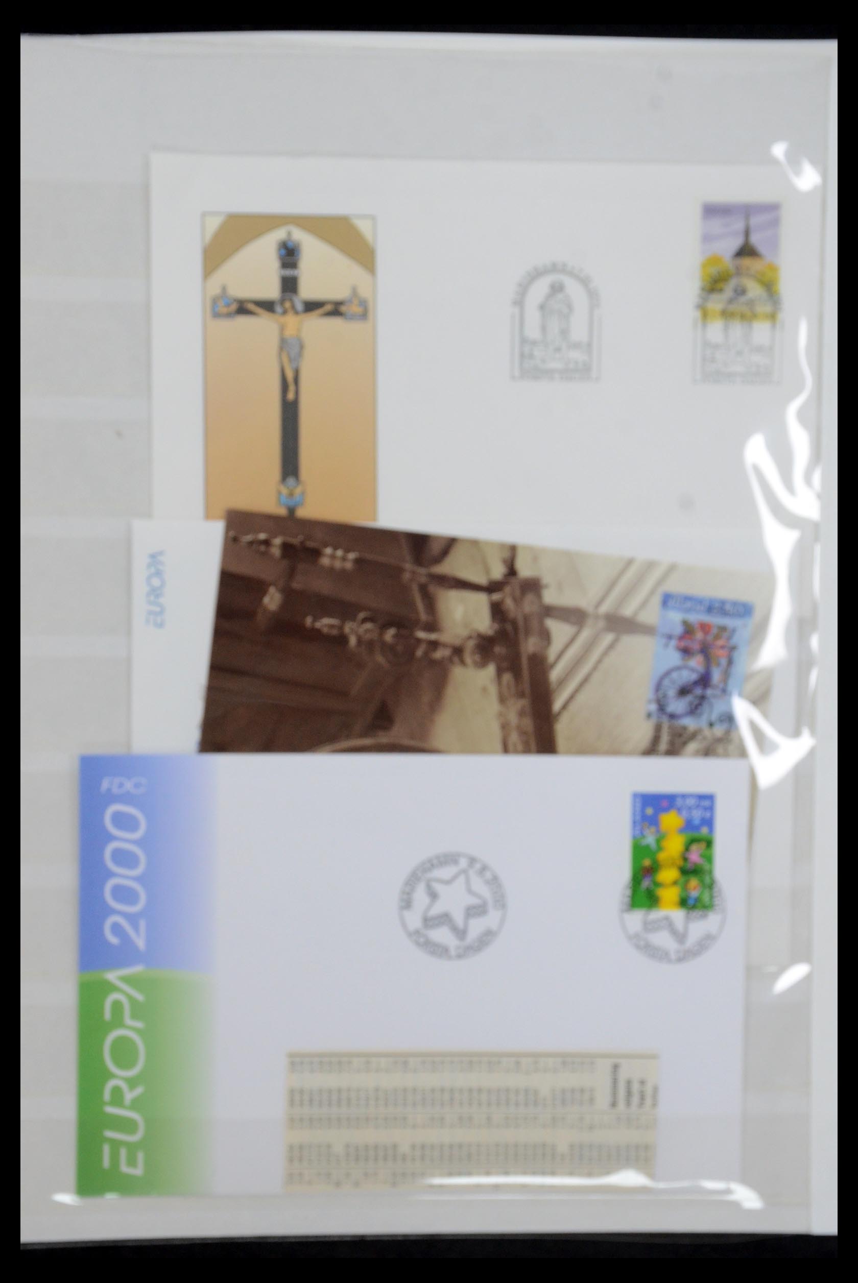 35597 002 - Postzegelverzameling 35597 Aland 1984-2004.