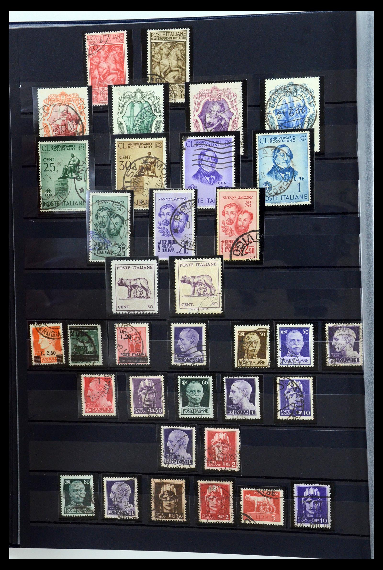 35603 014 - Postzegelverzameling 35603 Italië 1862-1991.