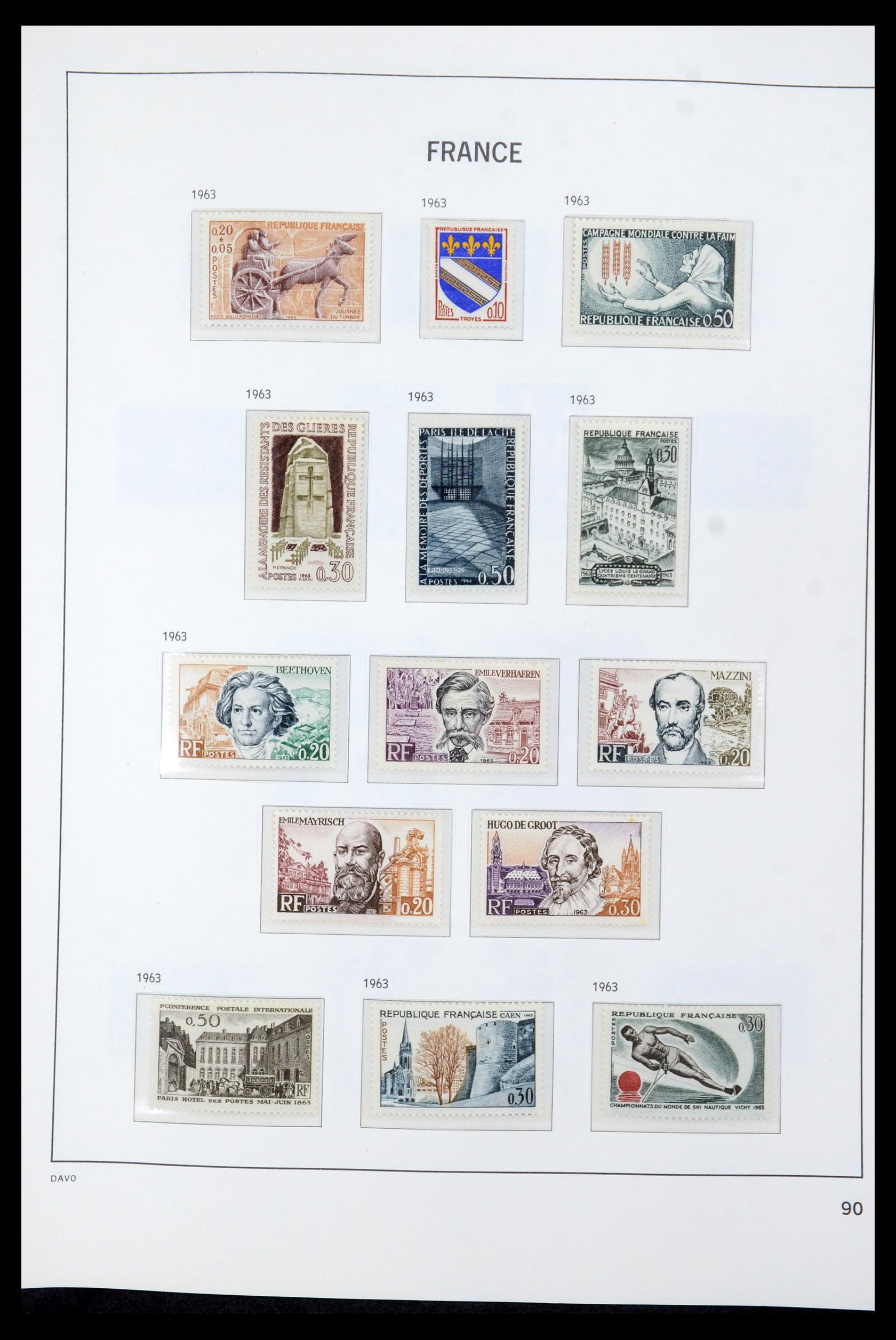 35610 108 - Stamp Collection 35610 France 1849-1980.