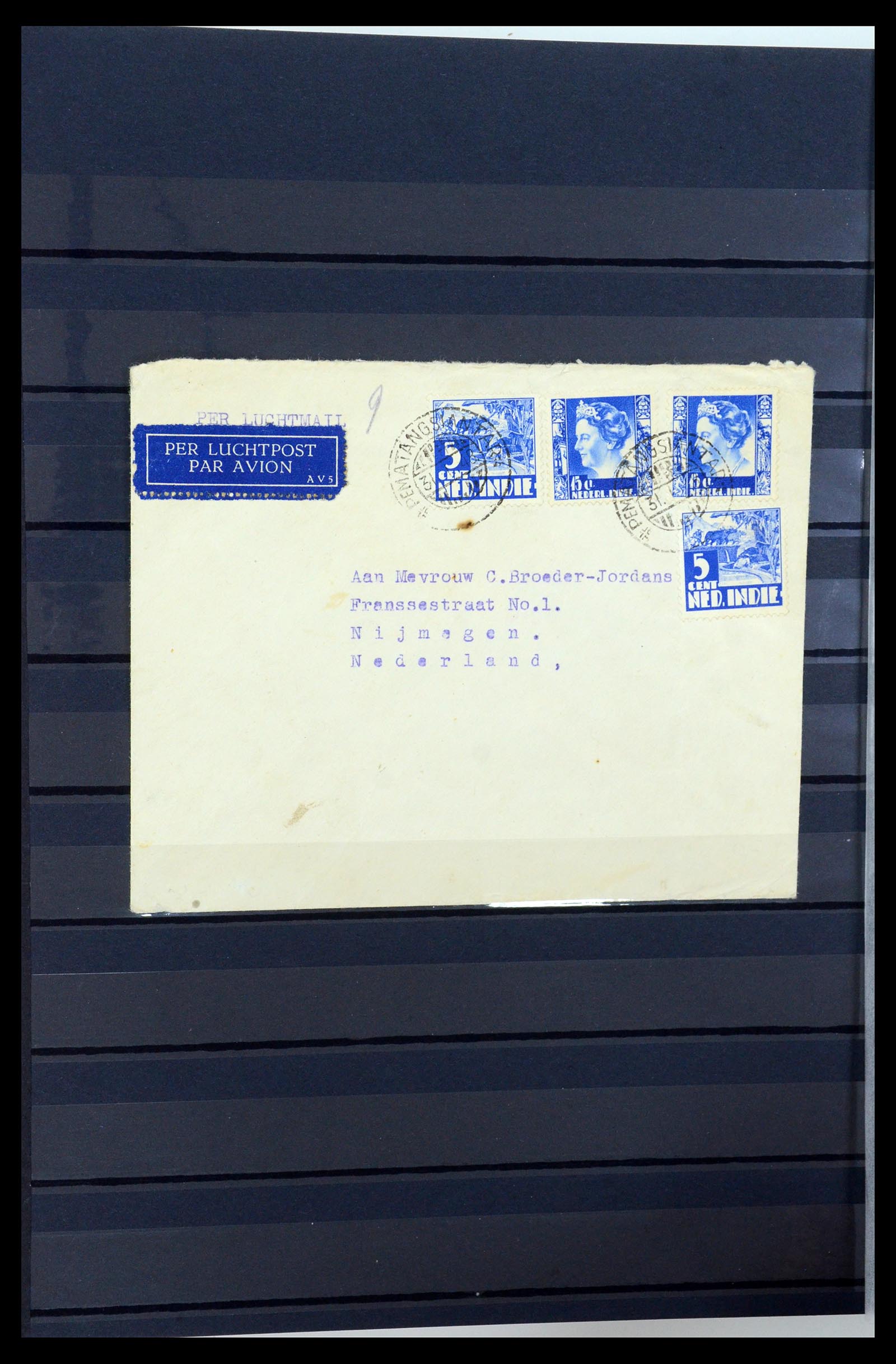 35612 030 - Postzegelverzameling 35612 Nederlands Indië stempels.
