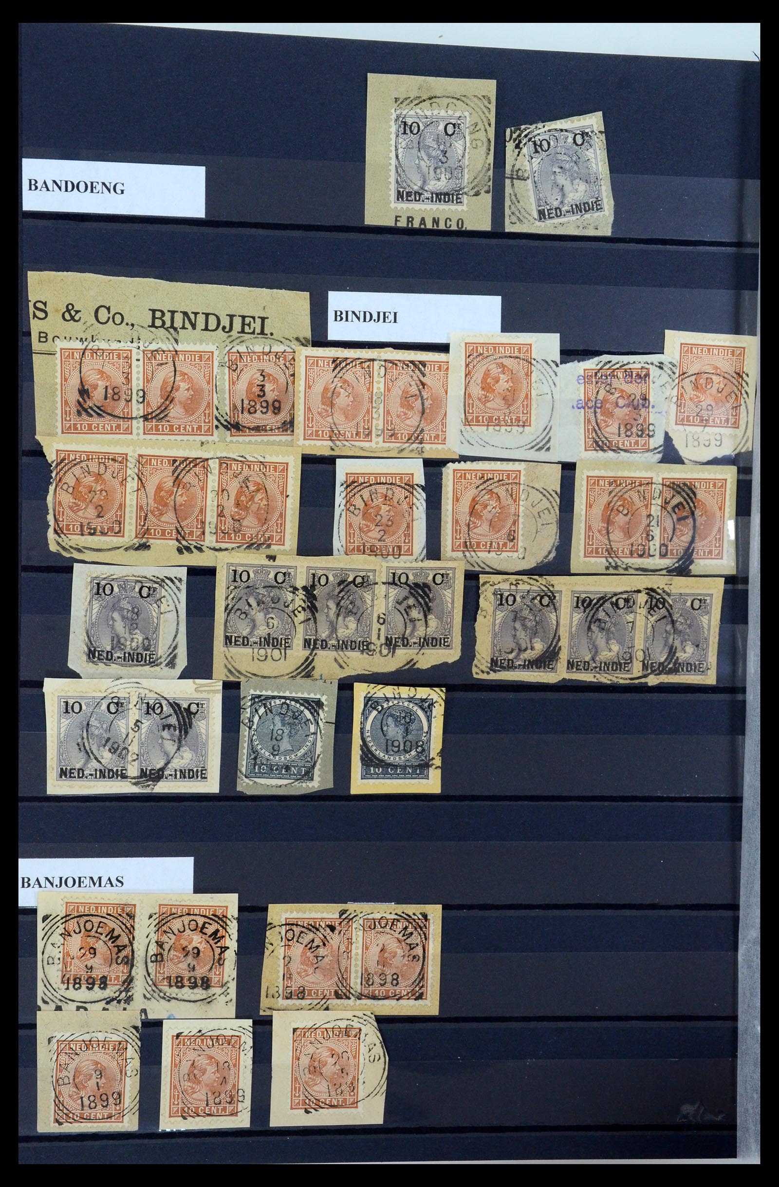 35612 037 - Postzegelverzameling 35612 Nederlands Indië stempels.