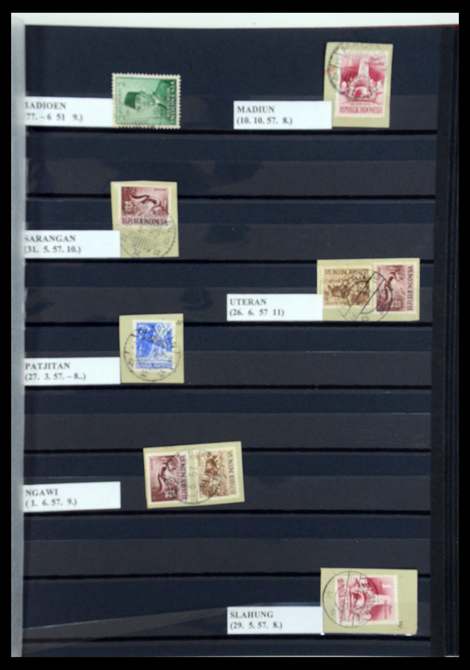 35612 086 - Postzegelverzameling 35612 Nederlands Indië stempels.