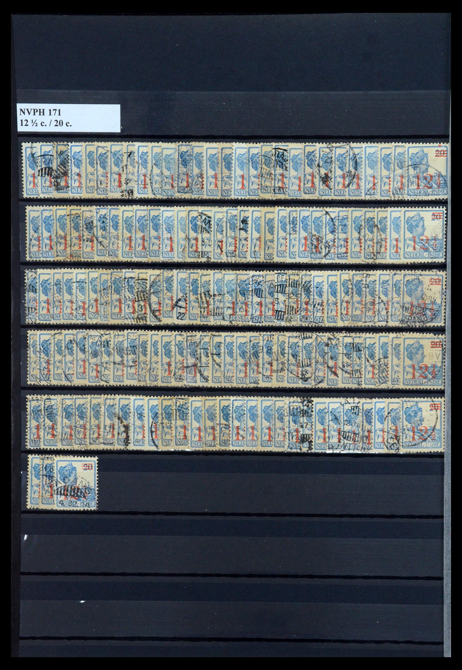 35628 005 - Postzegelverzameling 35628 Nederlands Indië stempels.