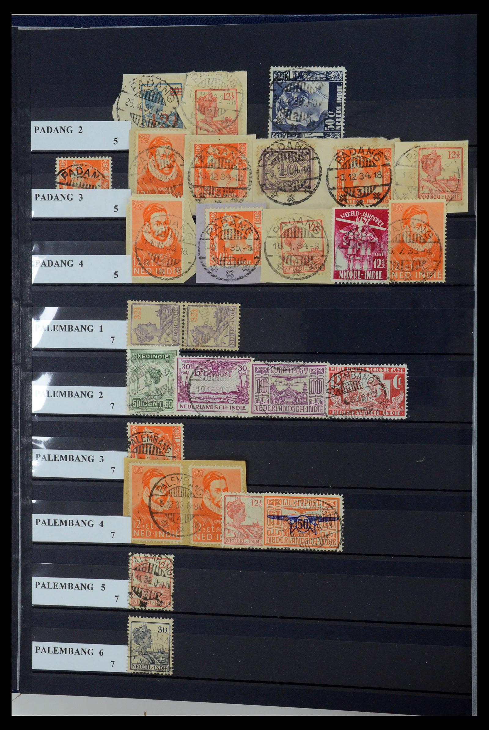 35628 058 - Postzegelverzameling 35628 Nederlands Indië stempels.