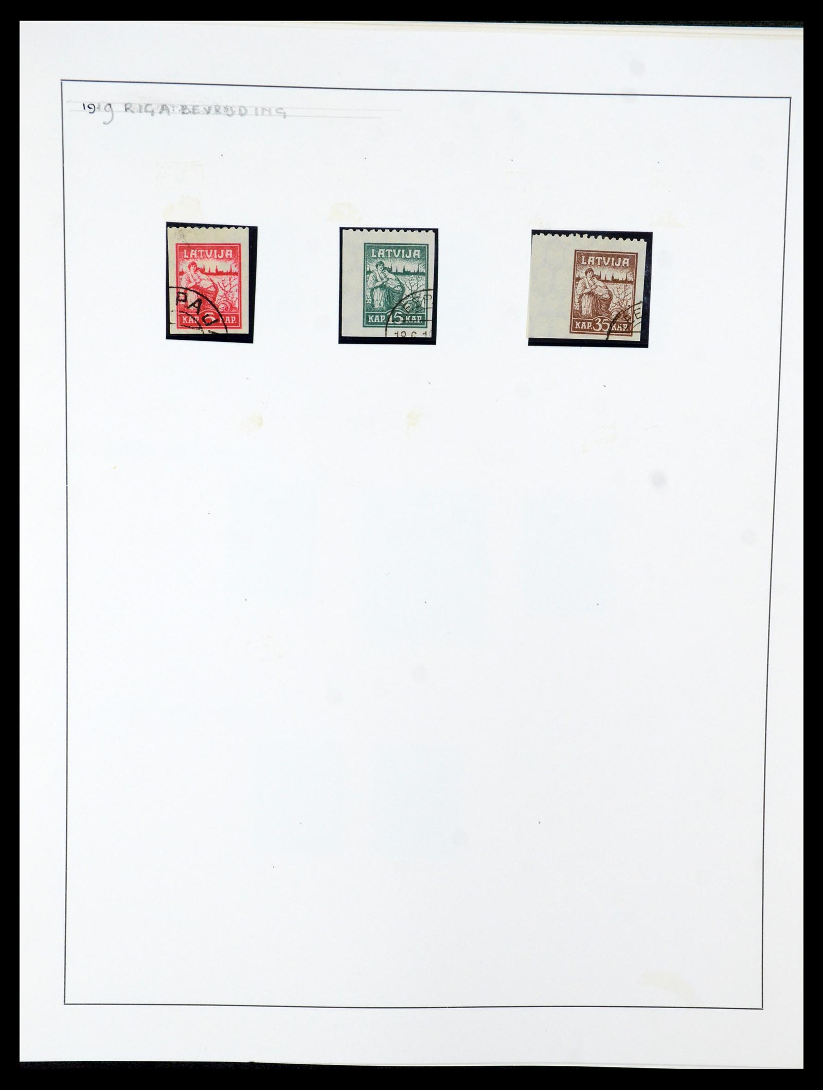 35637 045 - Postzegelverzameling 35637 Letland 1918-1922.
