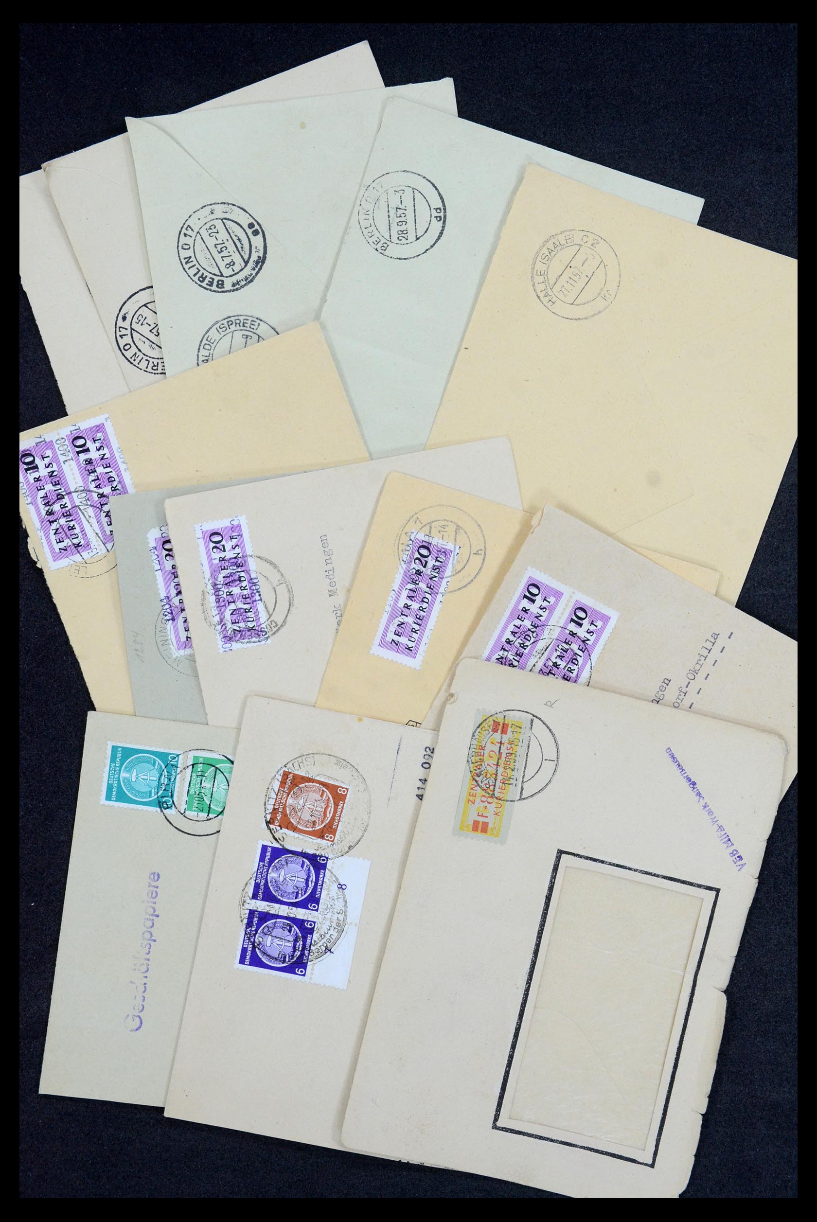 35652 006 - Postzegelverzameling 35652 DDR dienstbrieven 1954-1968.