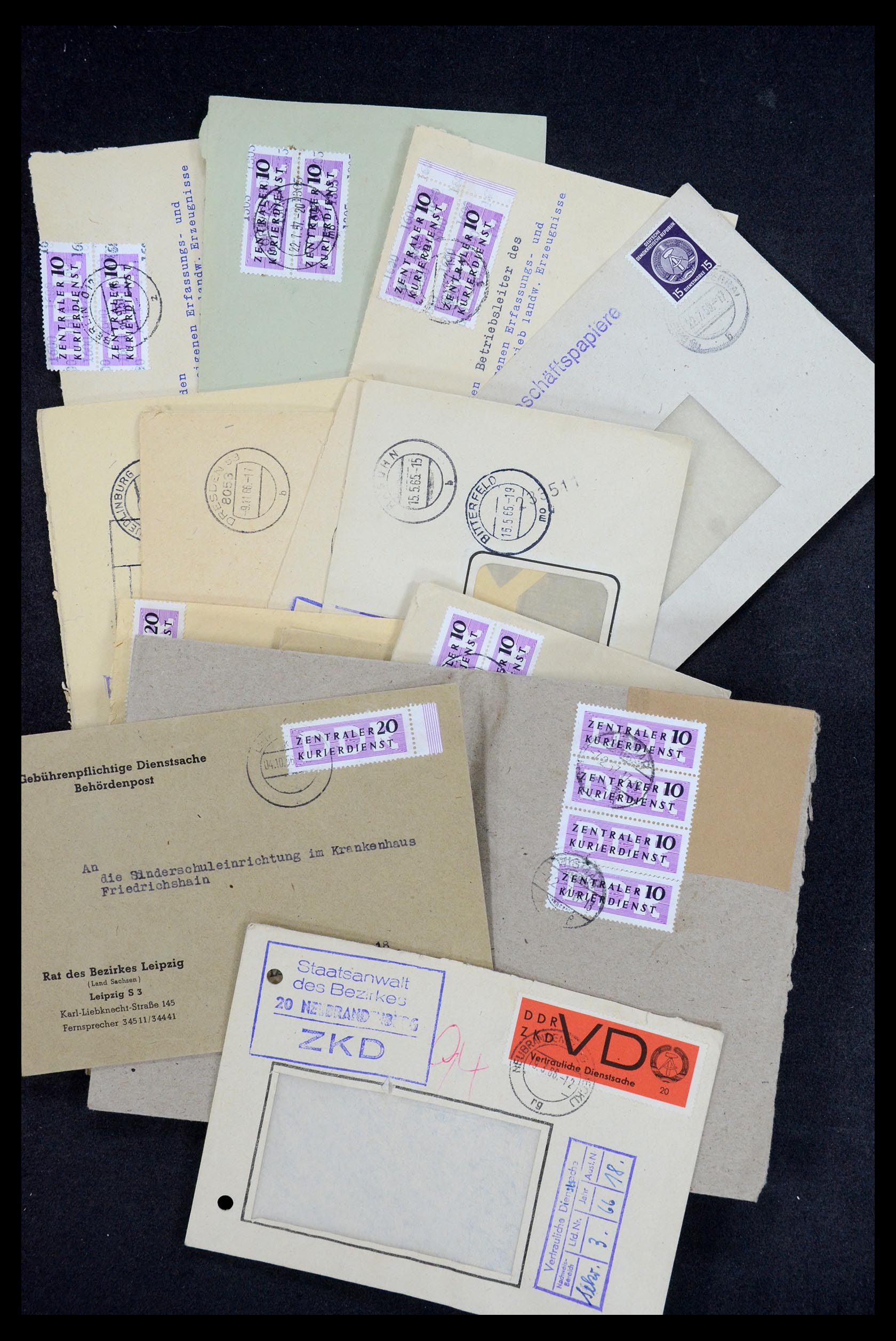 35652 015 - Postzegelverzameling 35652 DDR dienstbrieven 1954-1968.