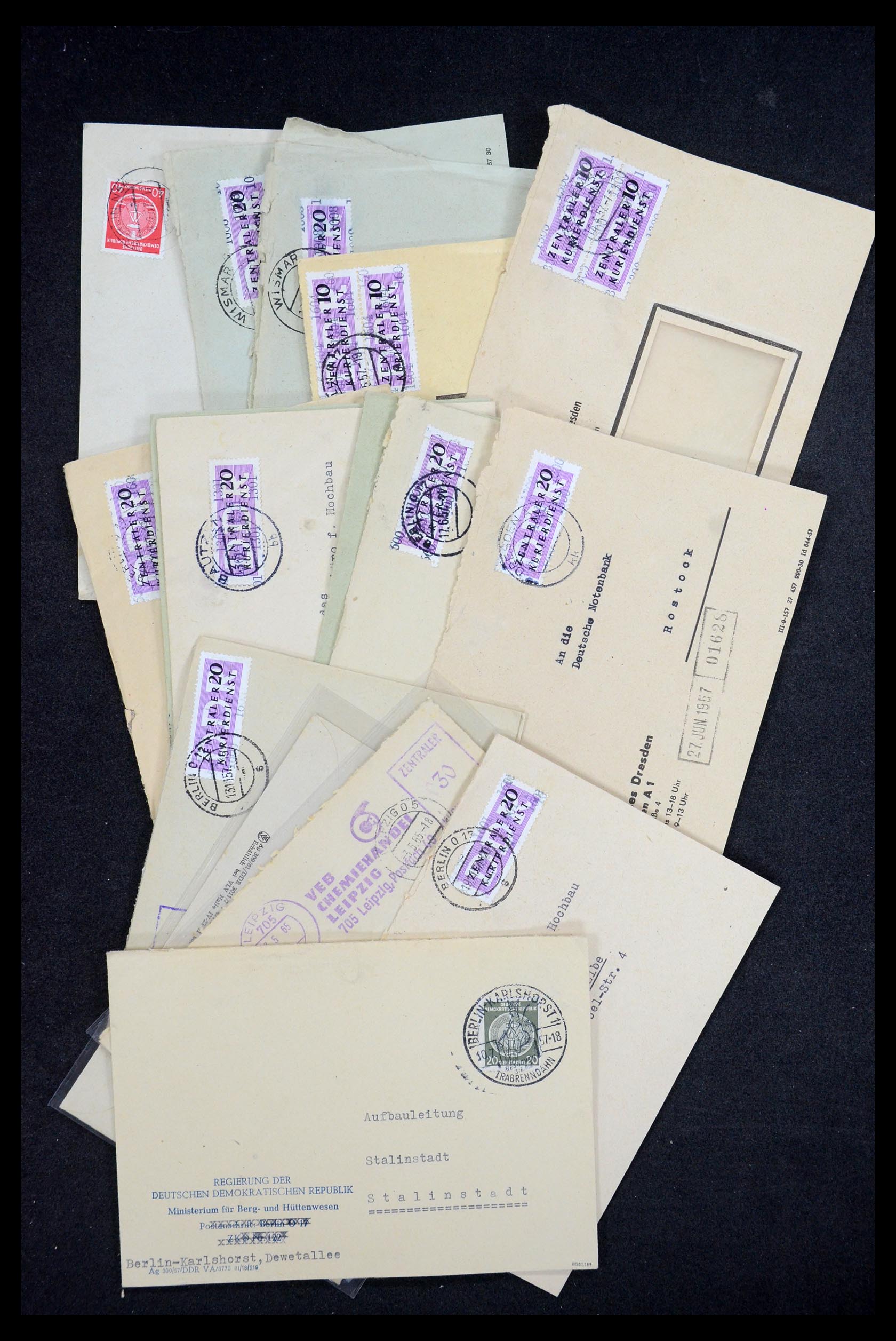 35652 019 - Postzegelverzameling 35652 DDR dienstbrieven 1954-1968.