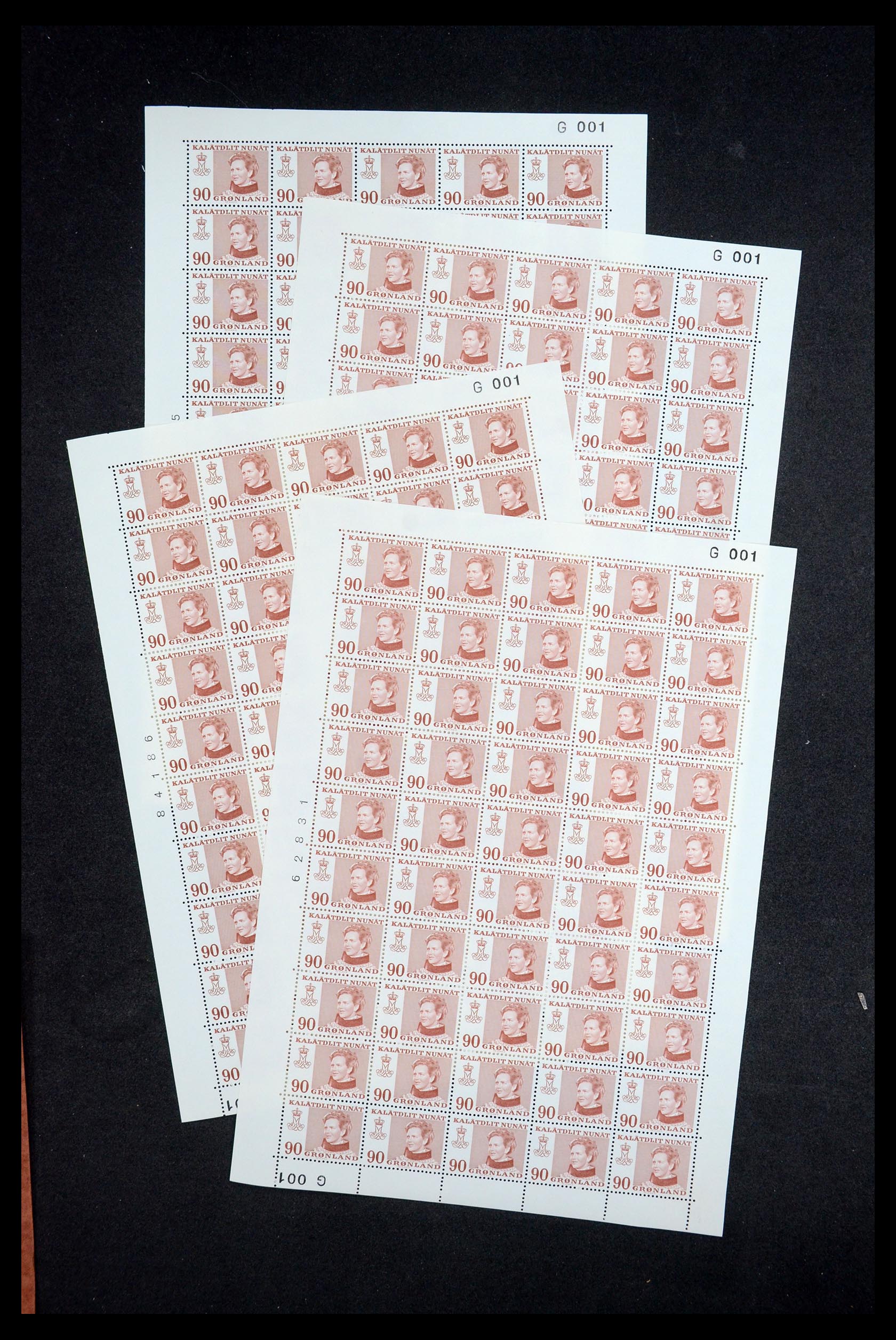 35664 005 - Postzegelverzameling 35664 Groenland 1961-1977.