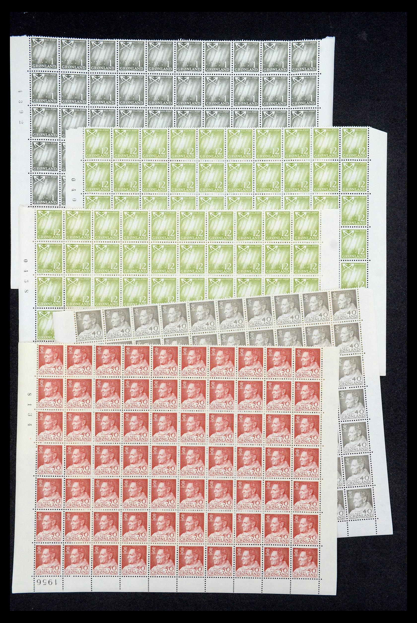 35664 071 - Postzegelverzameling 35664 Groenland 1961-1977.