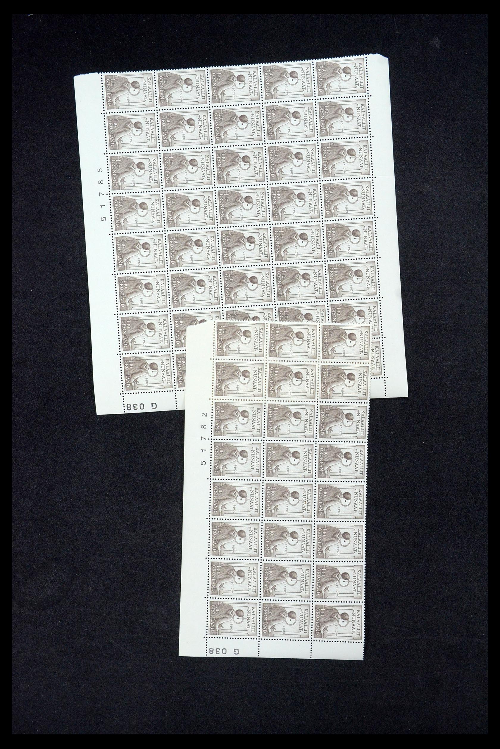 35664 091 - Stamp Collection 35664 Greenland 1961-1977.