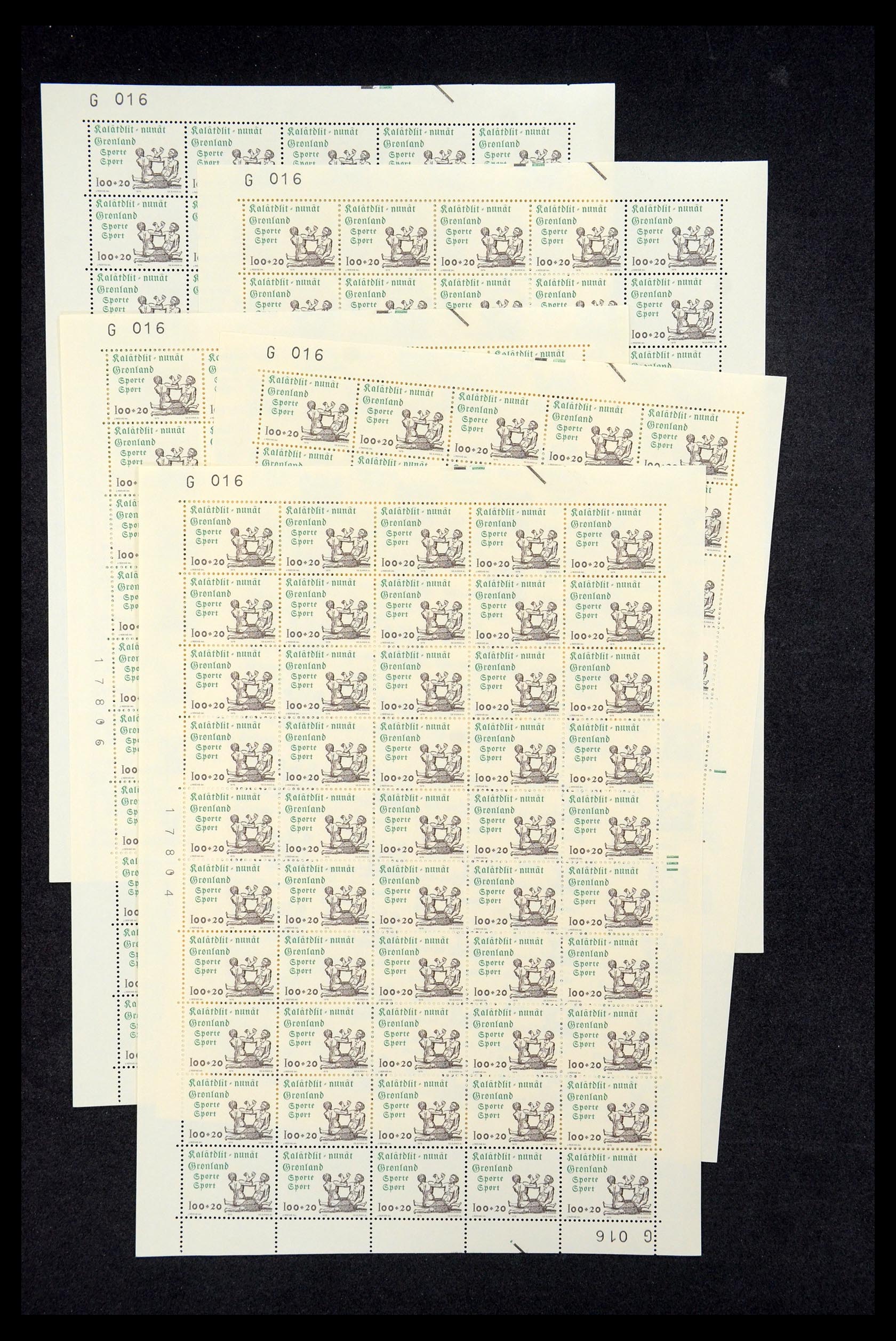 35664 108 - Postzegelverzameling 35664 Groenland 1961-1977.