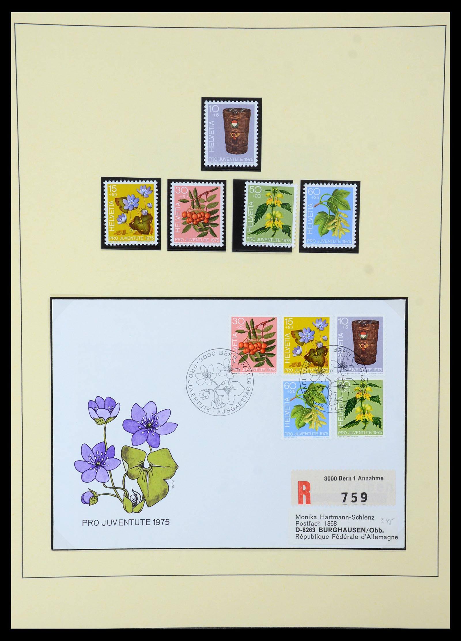 35668 032 - Stamp Collection 35668 Switzerland Pro Juventute and Pro Patria 1910-197