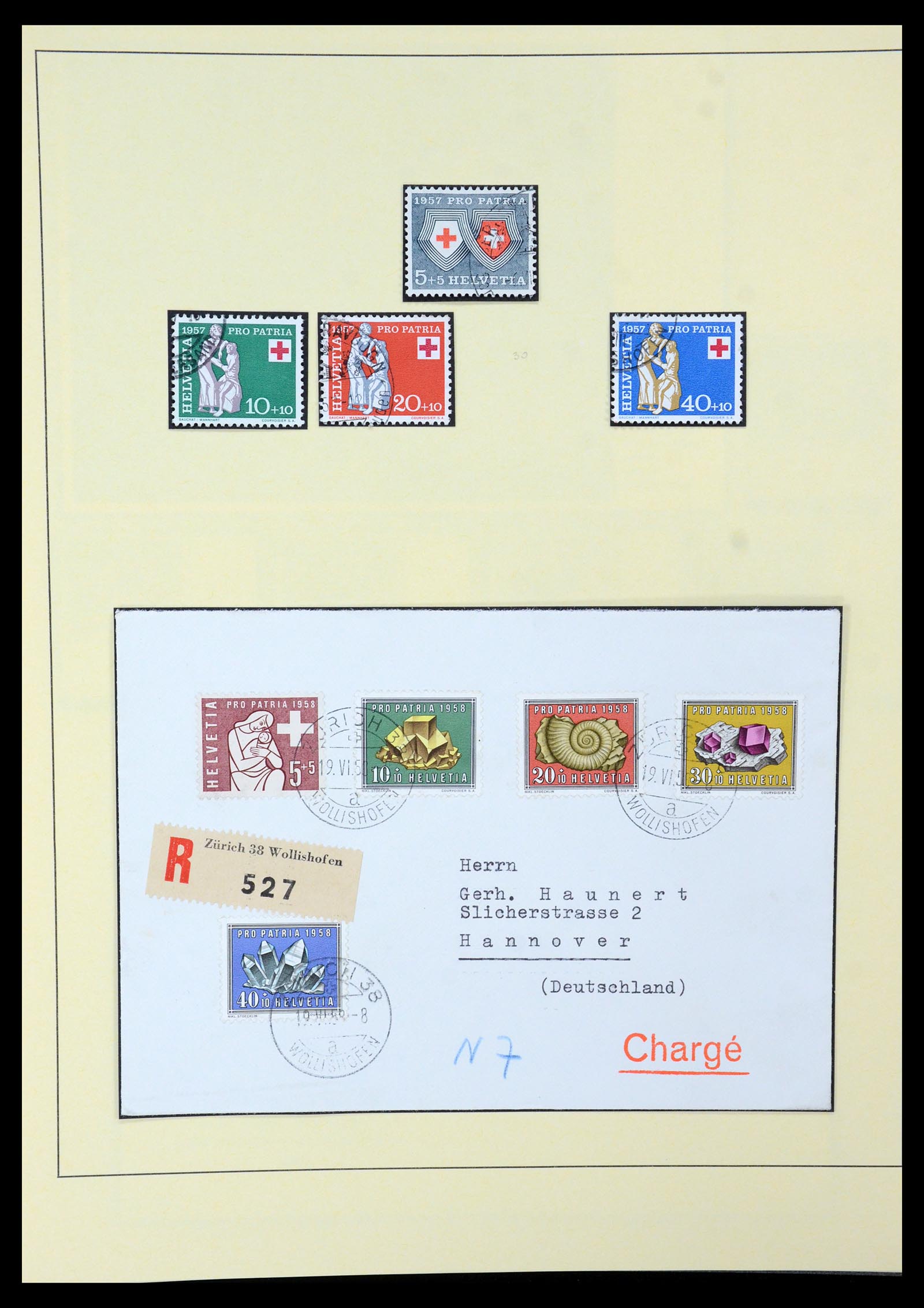 35668 046 - Stamp Collection 35668 Switzerland Pro Juventute and Pro Patria 1910-197