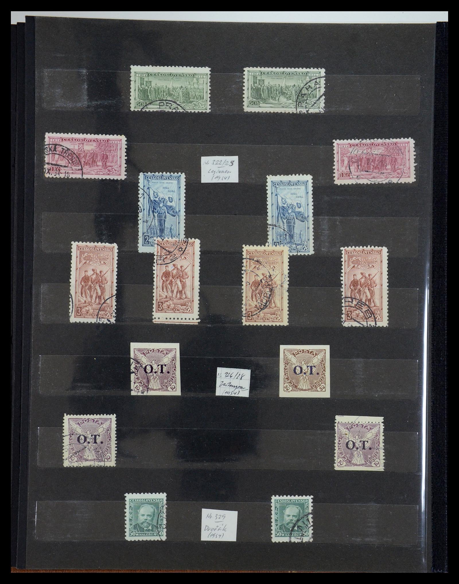 35672 025 - Postzegelverzameling 35672 Tsjechoslowakije 1918-1970.