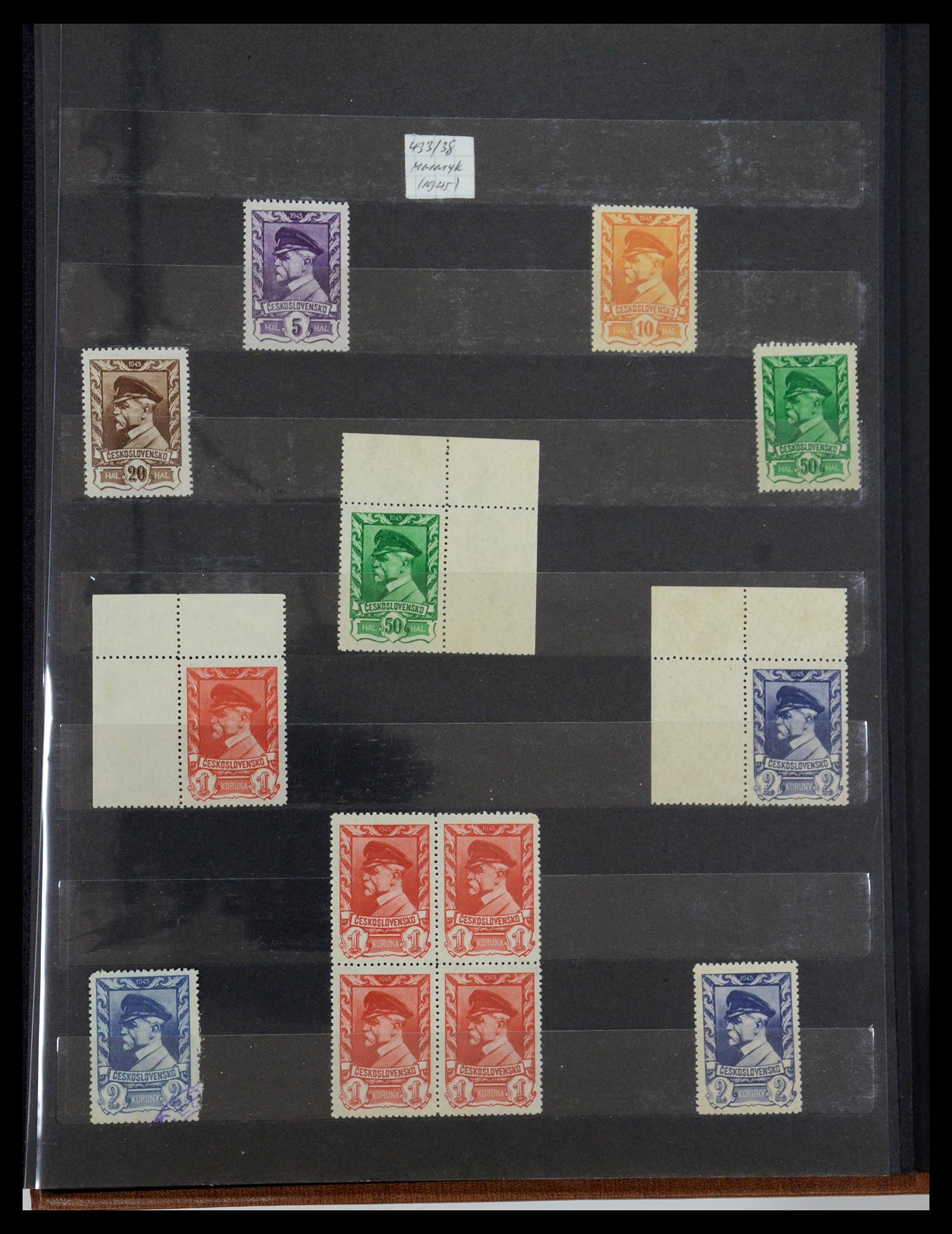 35672 041 - Postzegelverzameling 35672 Tsjechoslowakije 1918-1970.