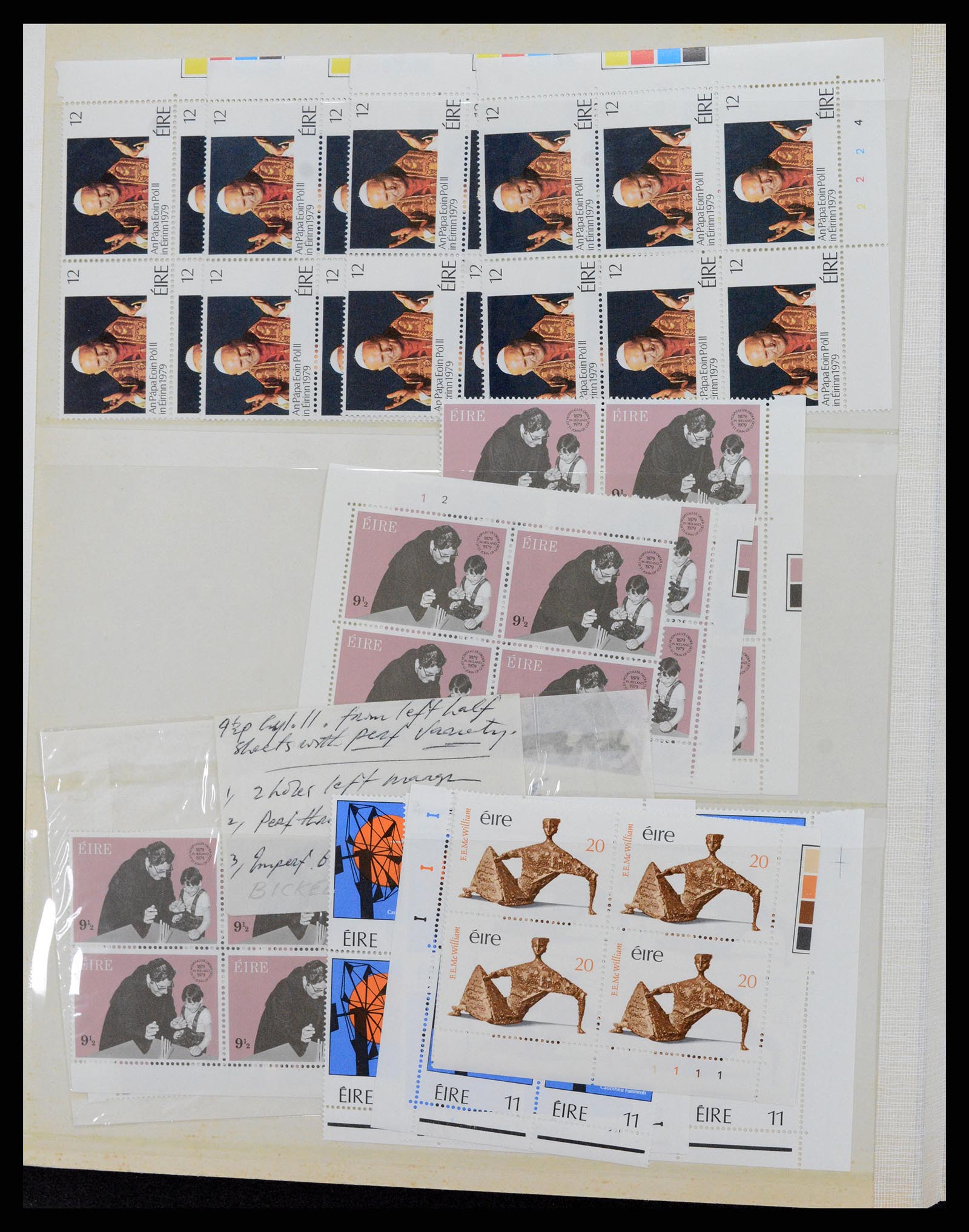 35677 007 - Postzegelverzameling 35677 Ierland 18950-2002.