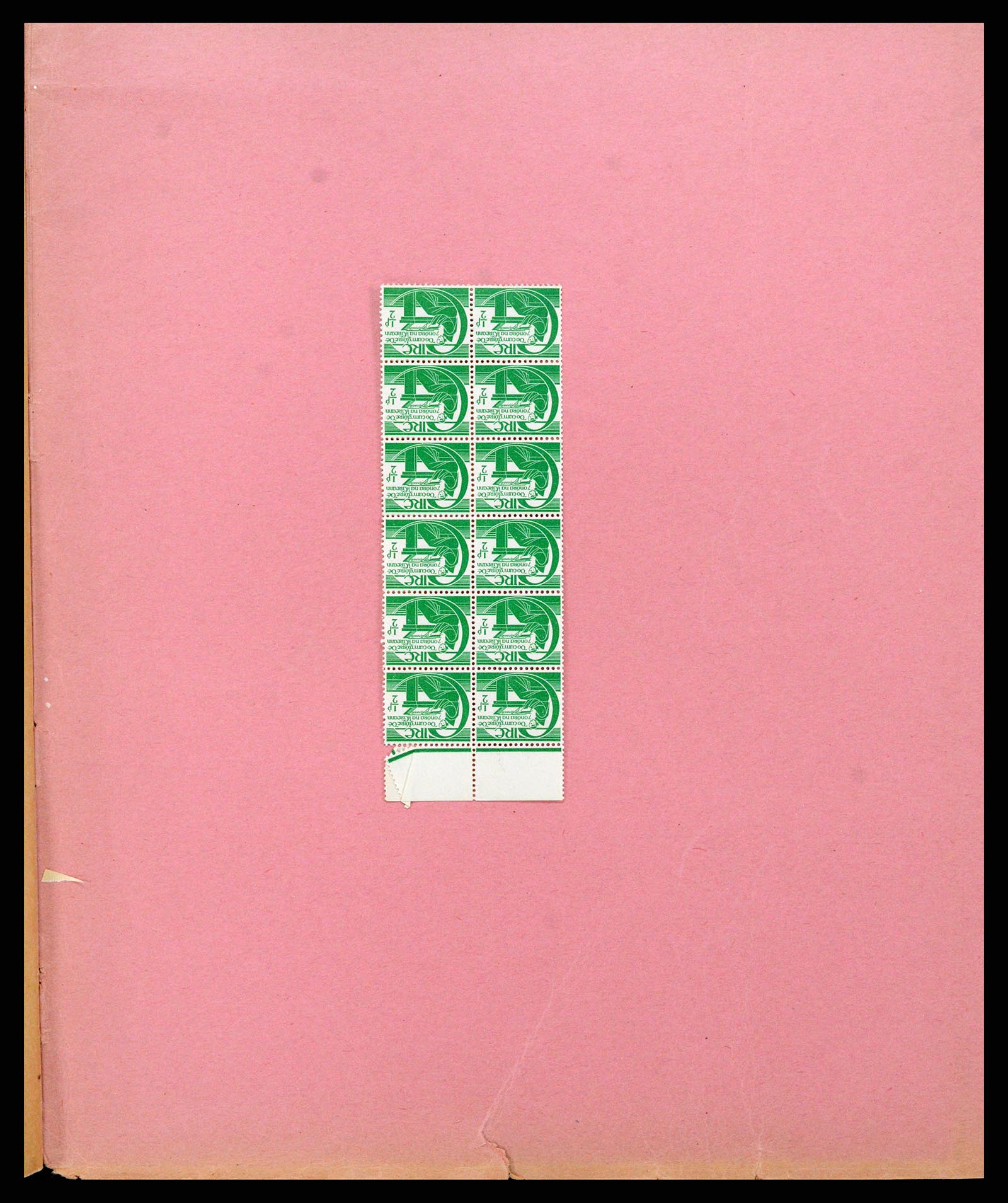 35677 028 - Stamp Collection 35677 Ireland 18950-2002.