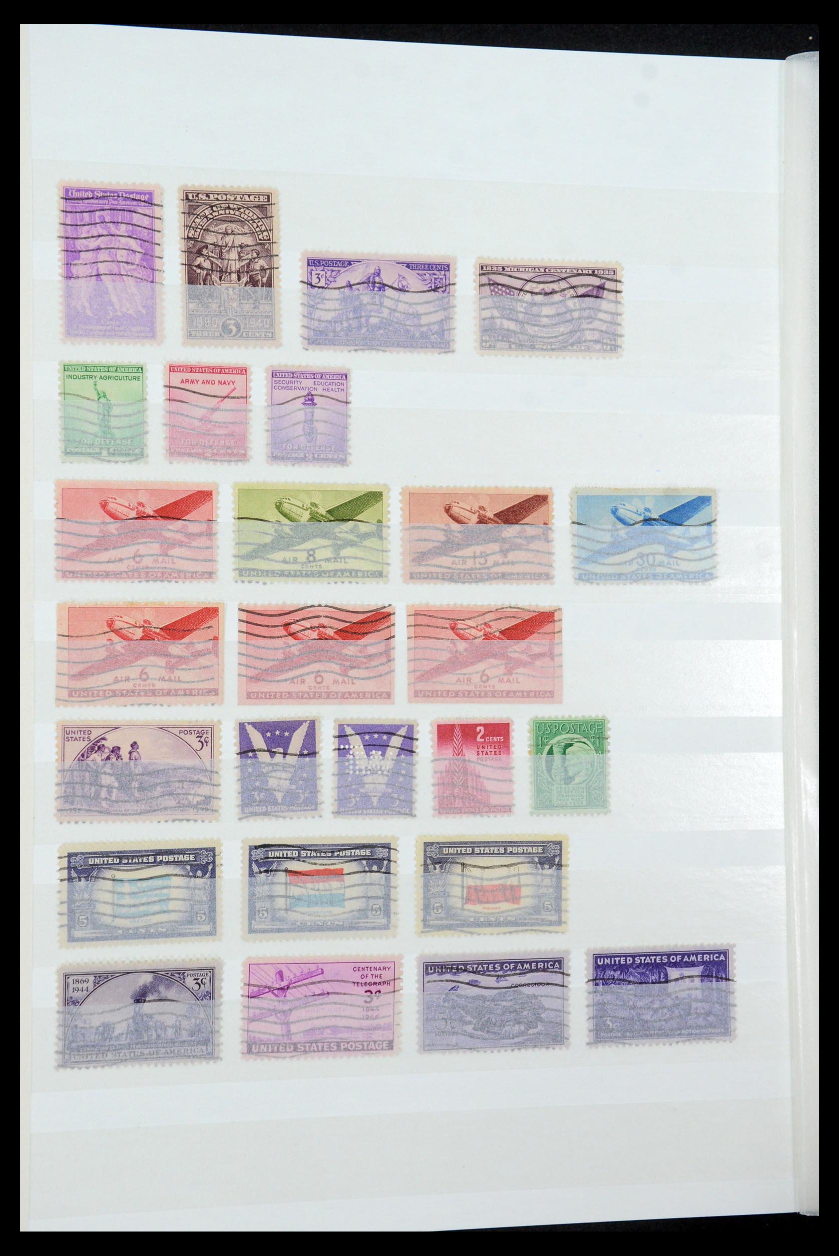 35689 334 - Postzegelverzameling 35689 USA 1851-2001.