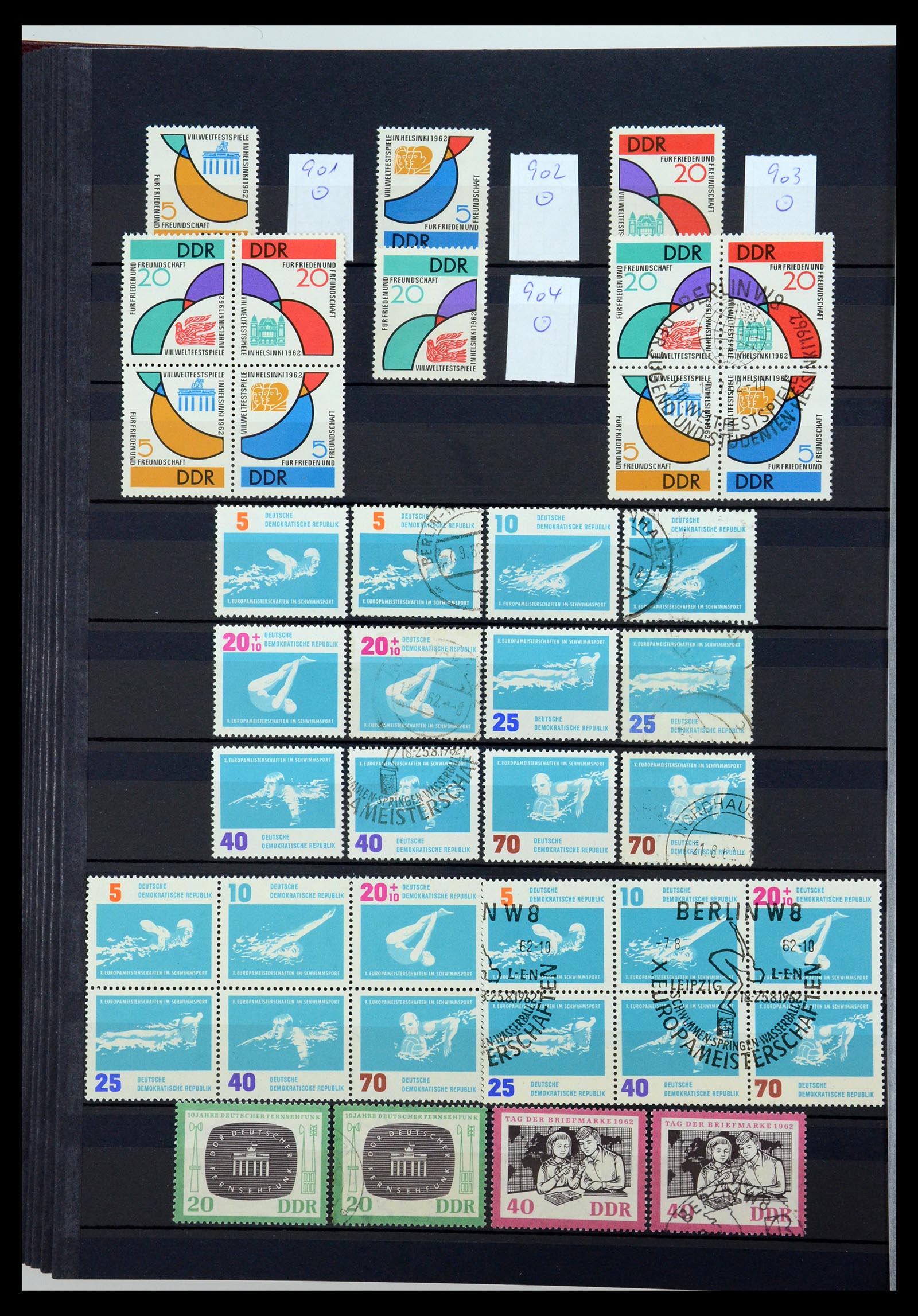 35708 038 - Stamp Collection 35708 GDR 1949-1990.