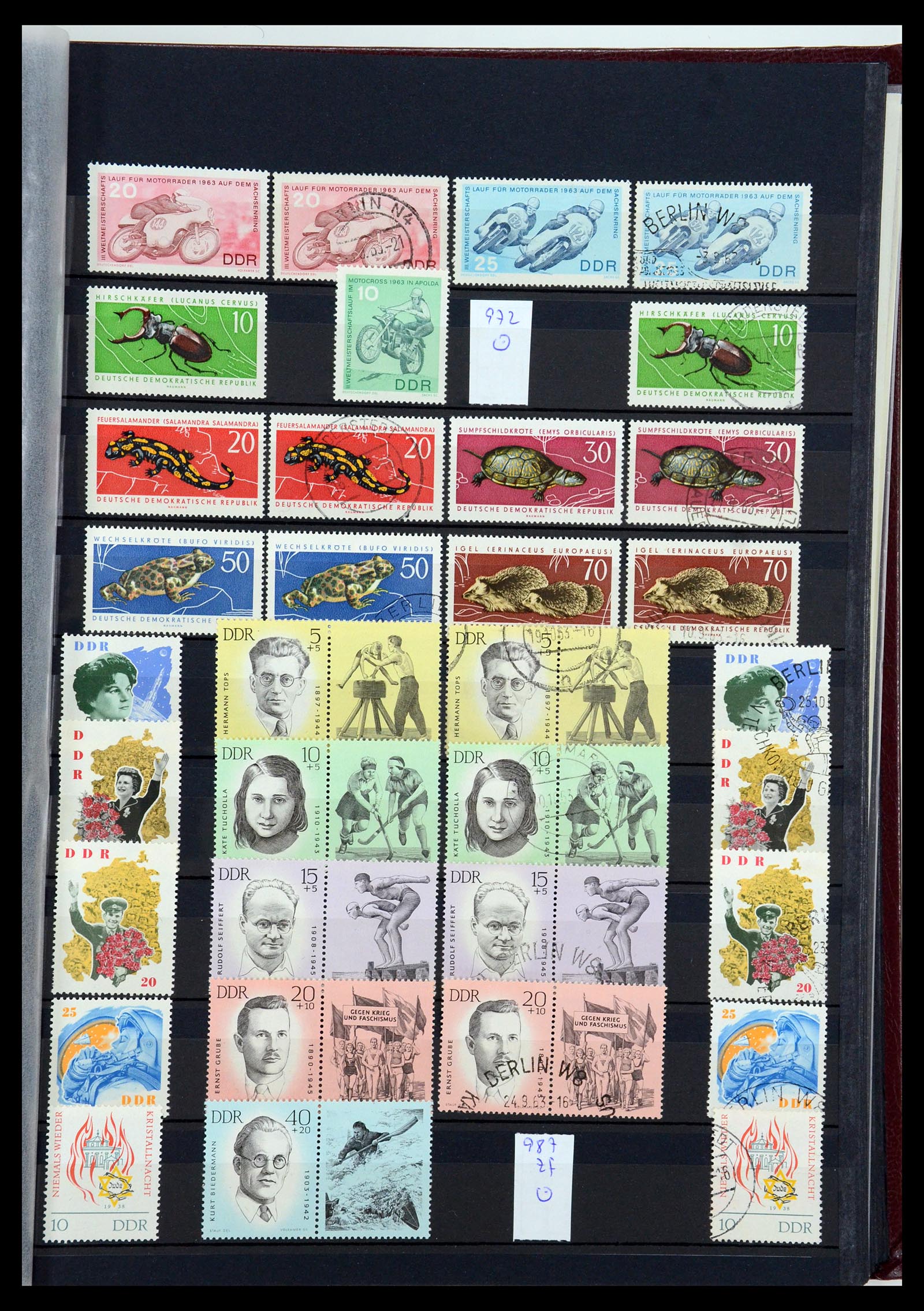 35708 043 - Postzegelverzameling 35708 DDR 1949-1990.
