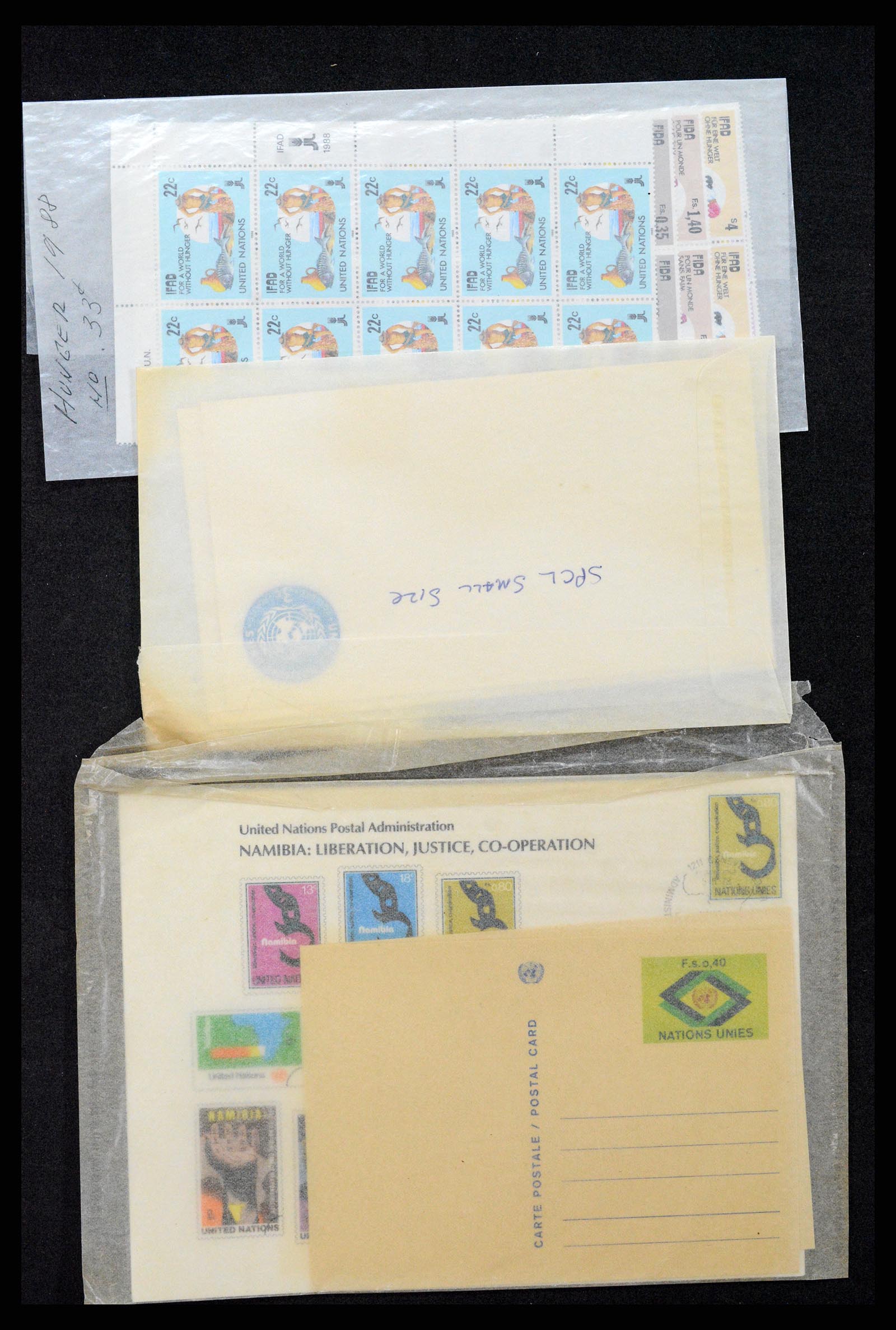 35712 1256 - Postzegelverzameling 35712 Verenigde Naties 1951-2020!!