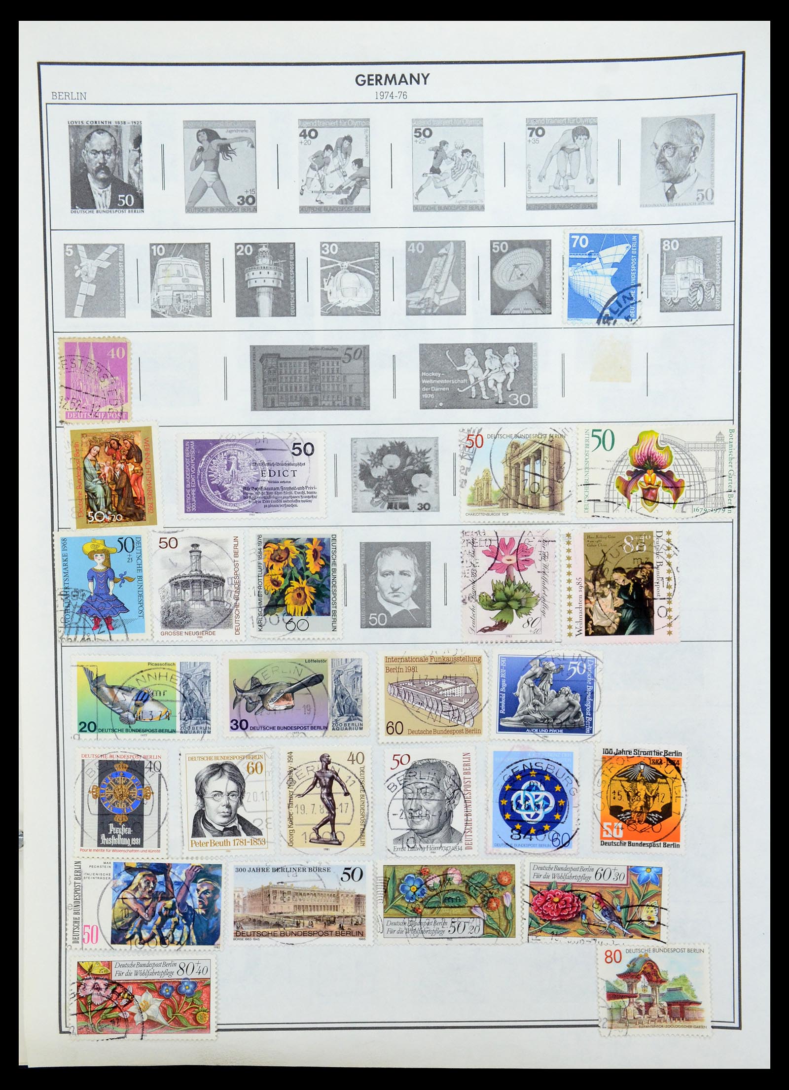 35717 0050 - Stamp Collection 35717 World.