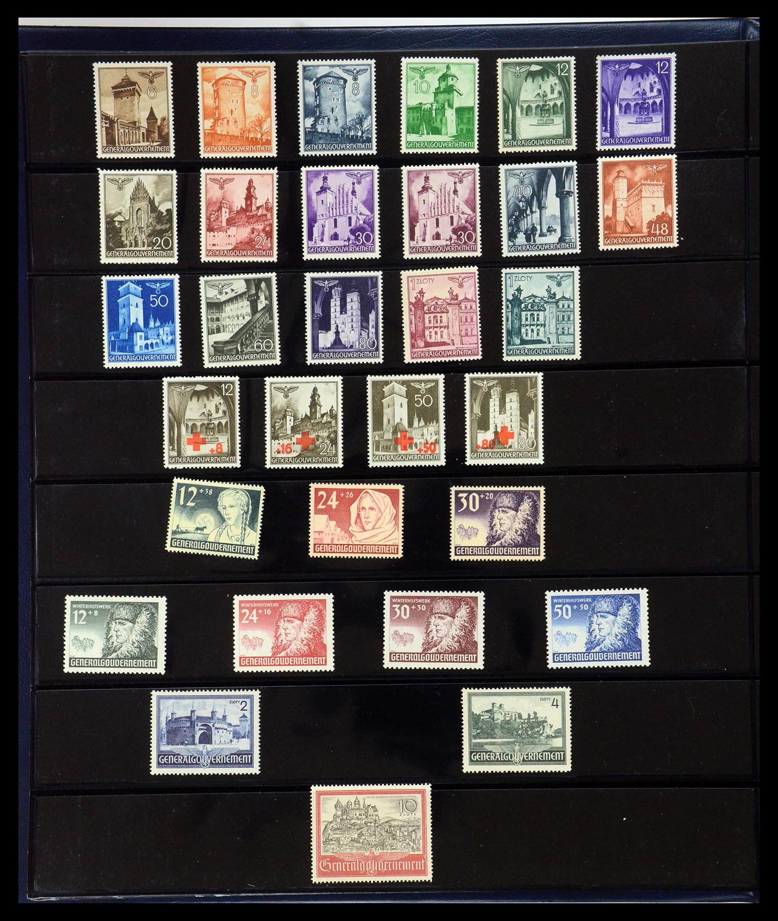 35720 077 - Stamp Collection 35720 European countries 1930-1945.
