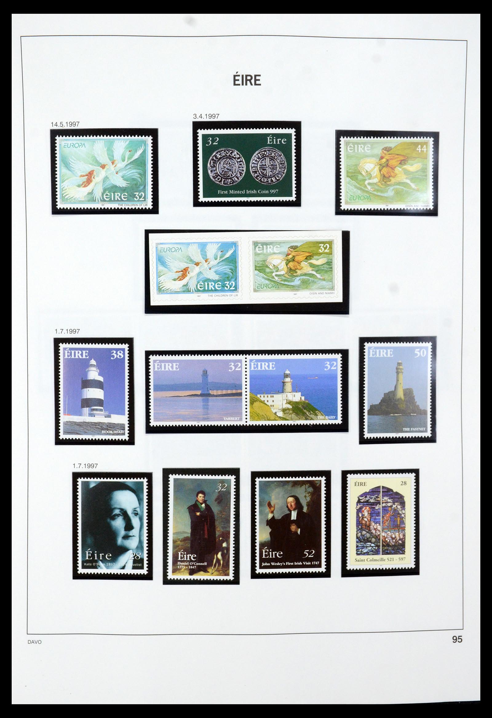 35724 114 - Stamp Collection 35724 Ireland 1922-2005.