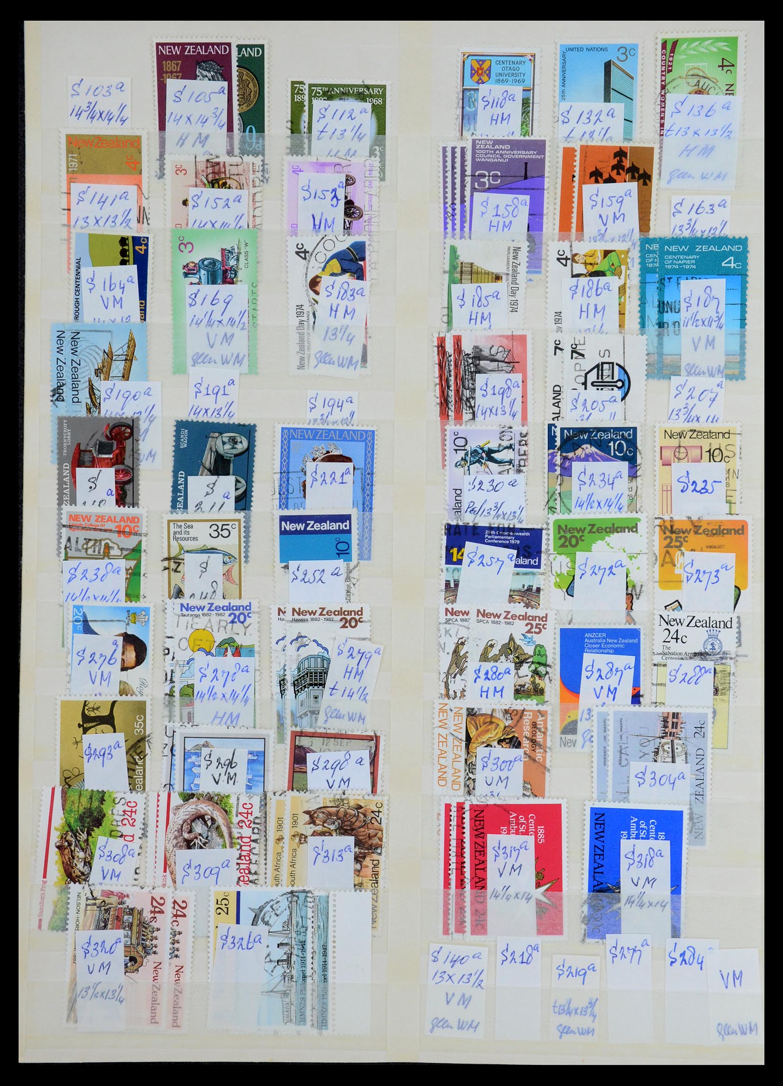 35735 226 - Stamp Collection 35735 New Zealand 1856-2000.