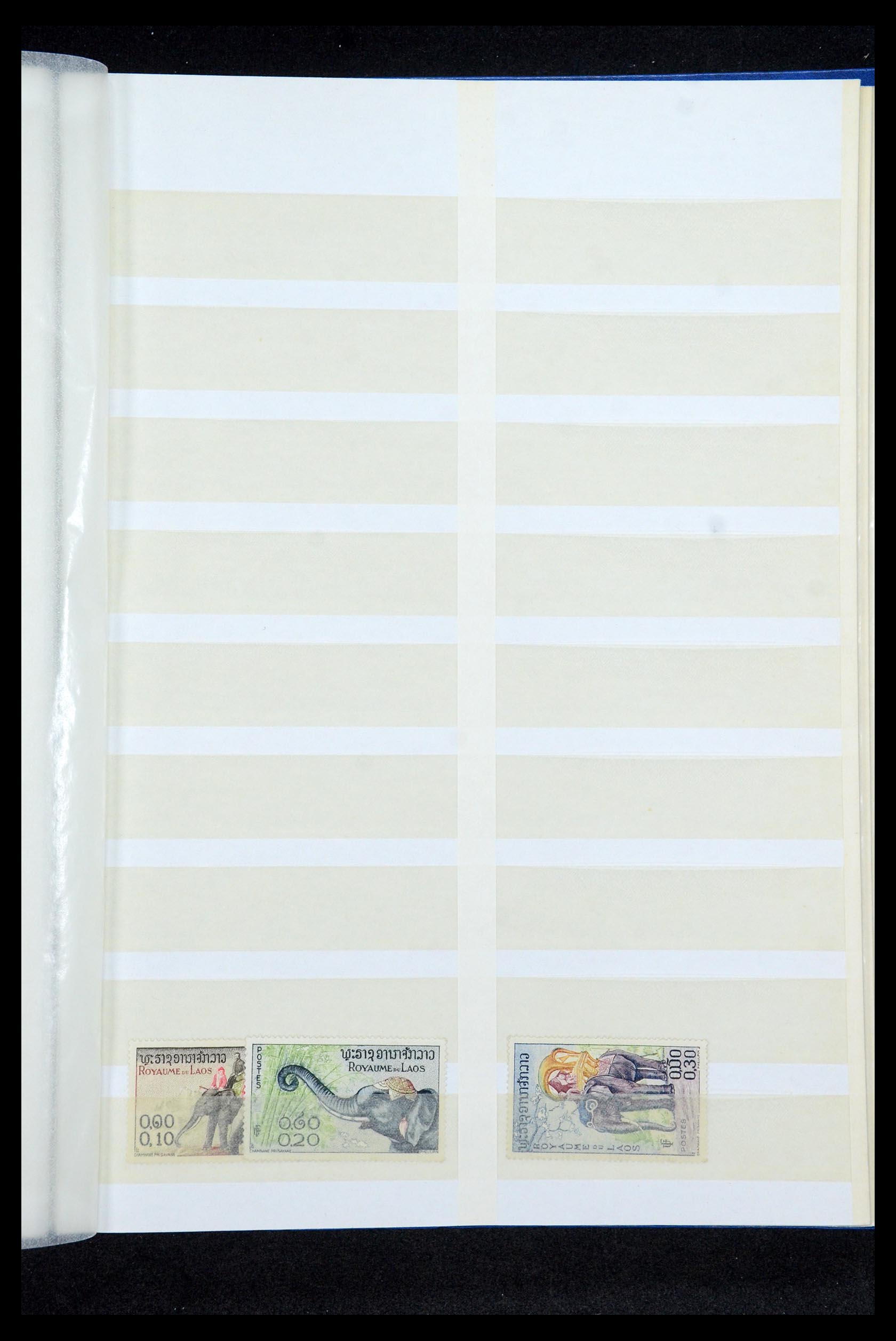 35746 030 - Postzegelverzameling 35746 Madagascar en Réunion 1880-1992.