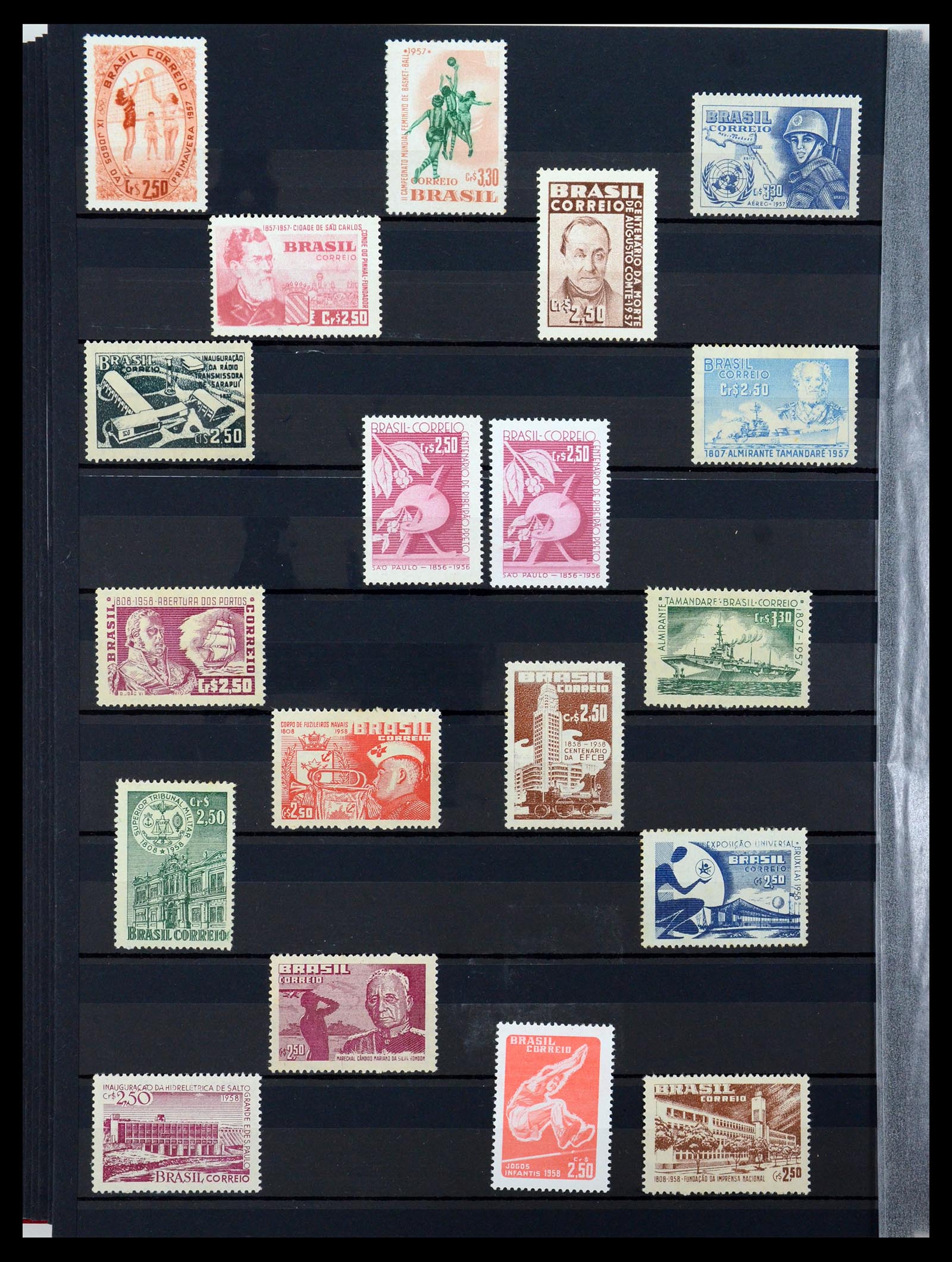 35782 040 - Postzegelverzameling 35782 Brazilië 1843-2008.