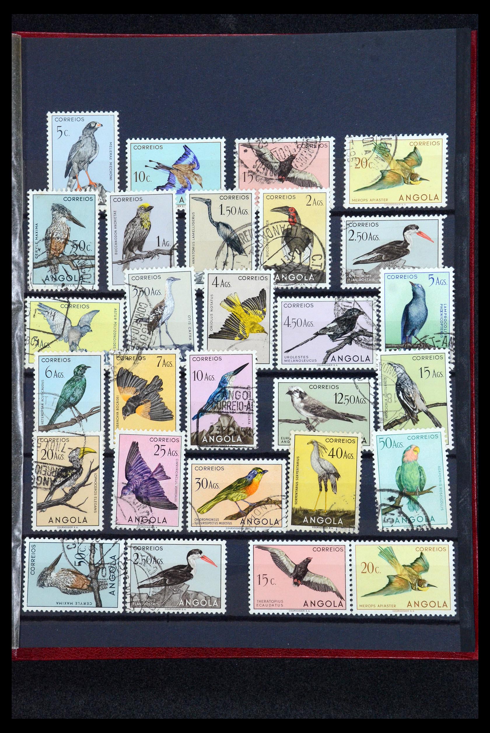 35788 003 - Postzegelverzameling 35788 Portugese koloniën 1886-1971.
