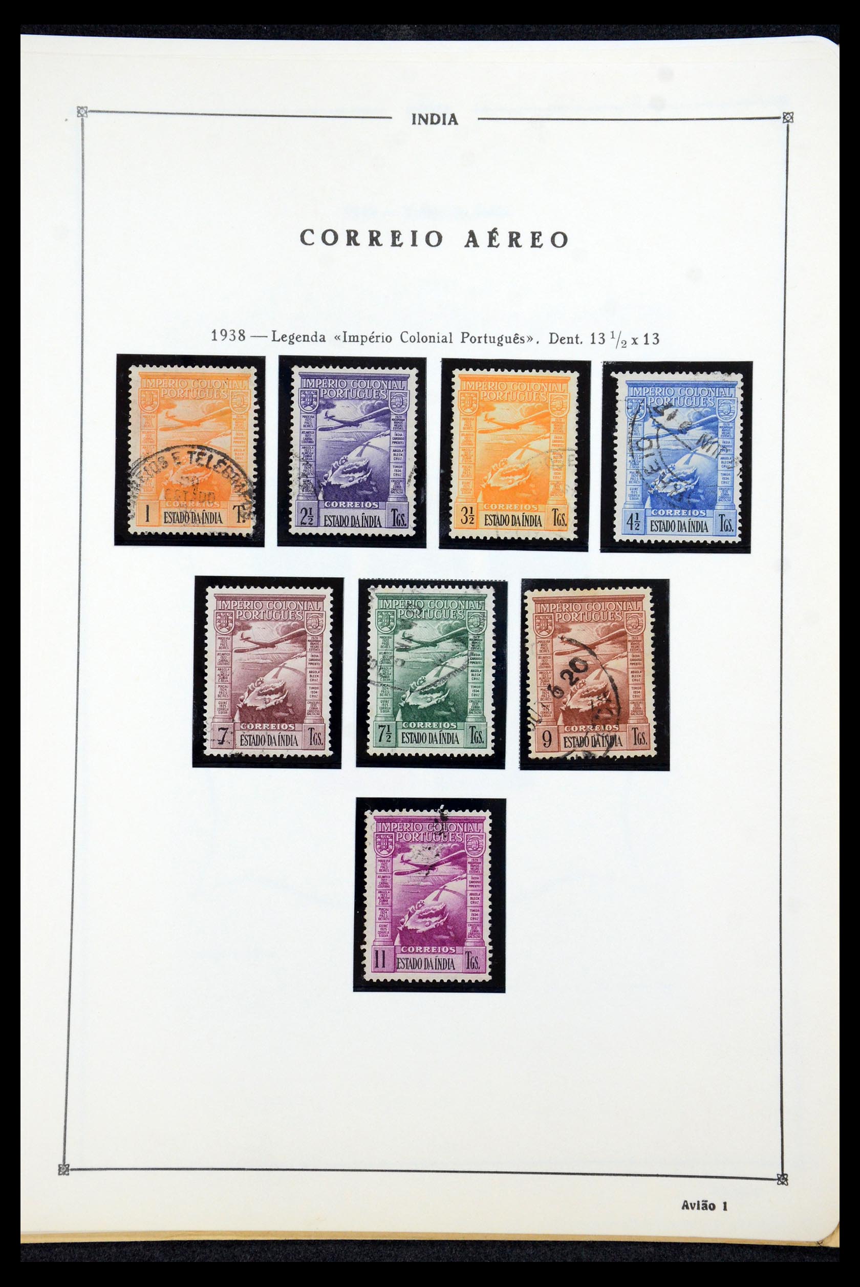 35788 030 - Postzegelverzameling 35788 Portugese koloniën 1886-1971.