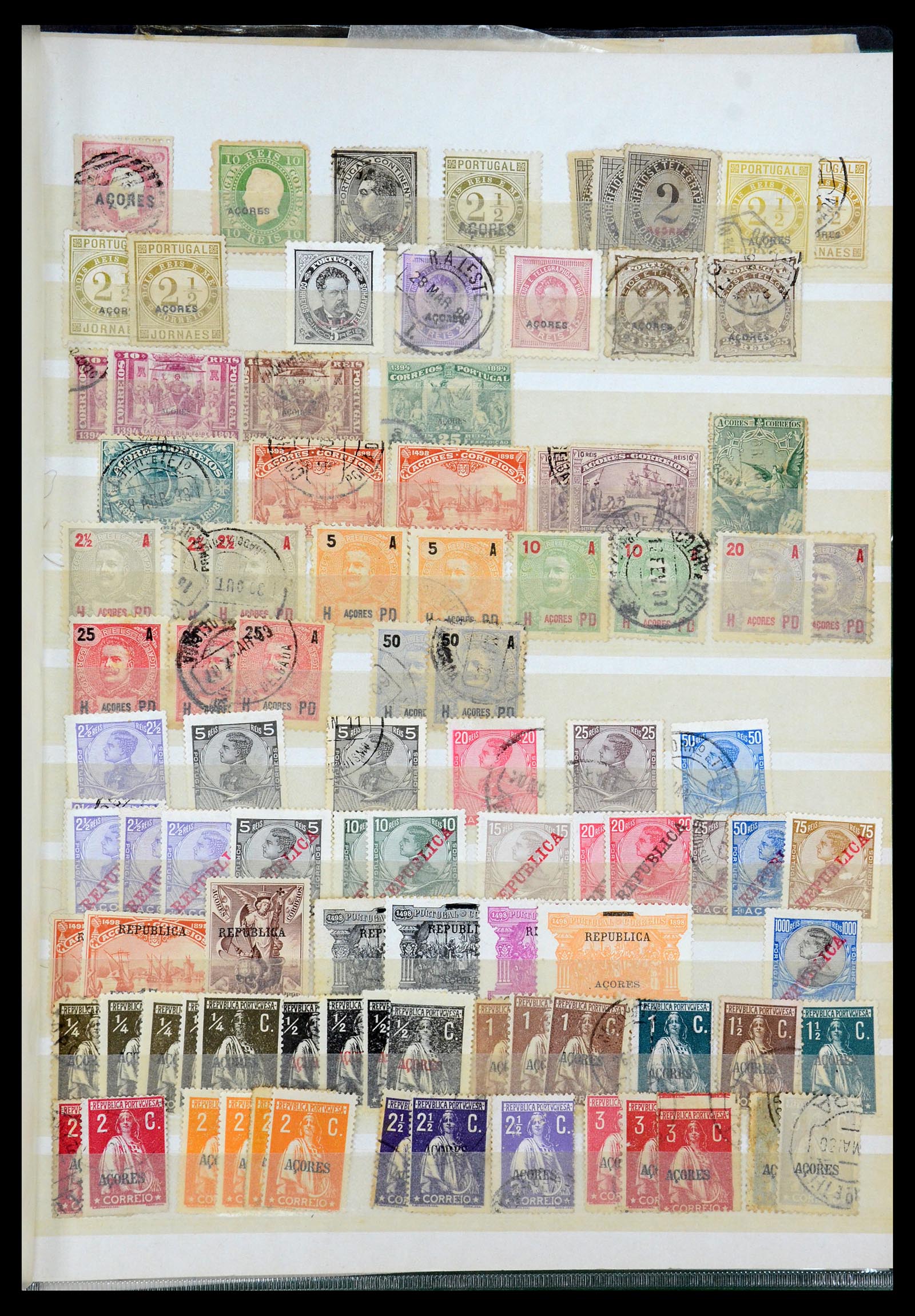 35788 166 - Postzegelverzameling 35788 Portugese koloniën 1886-1971.
