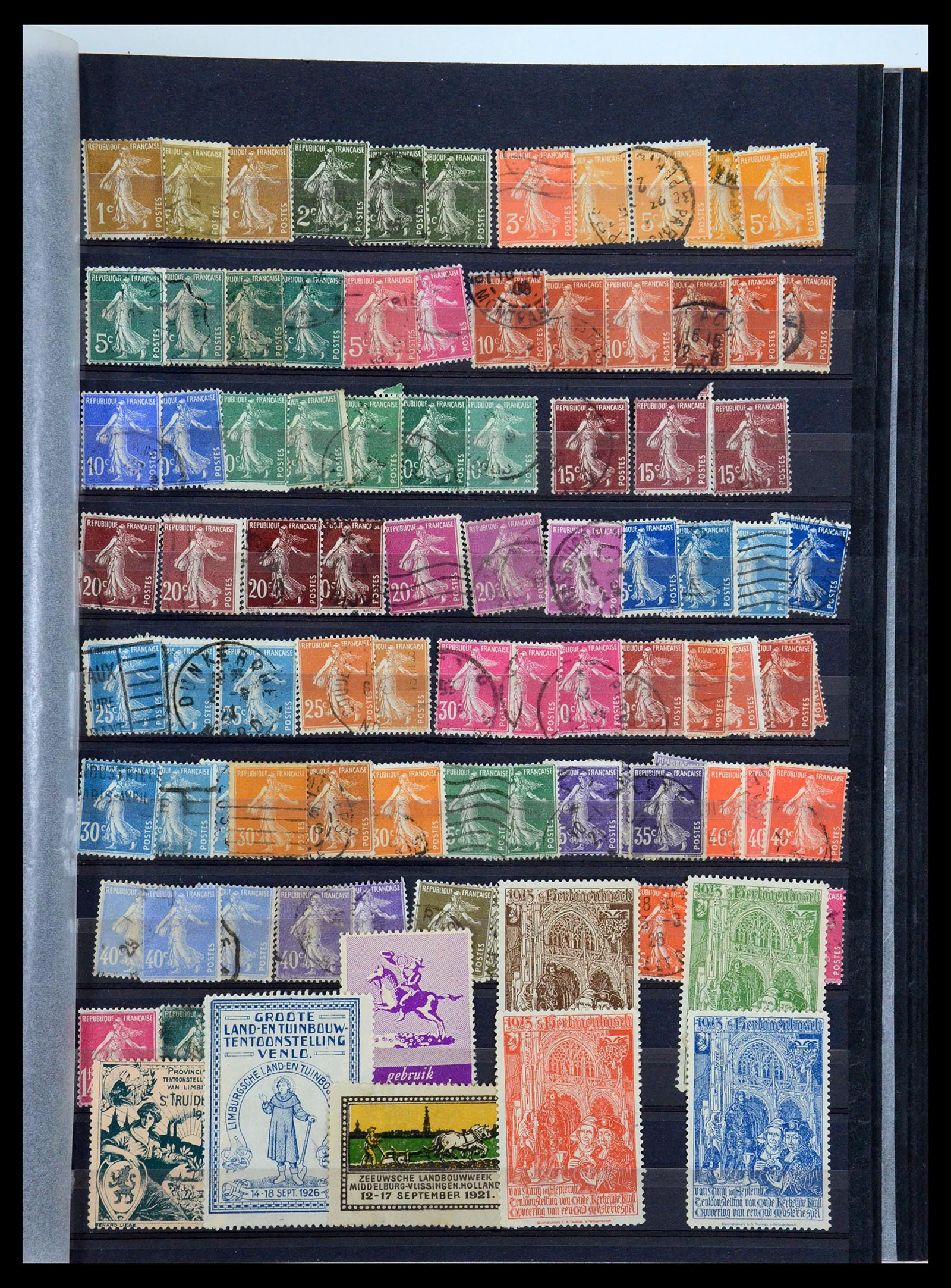 35809 007 - Stamp Collection 35809 World 1849-1950.