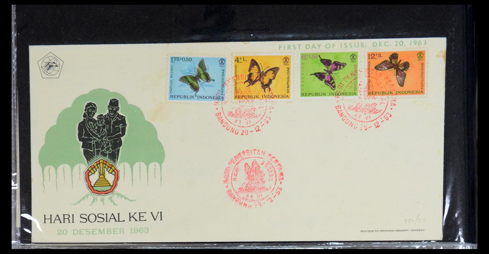35822 186 - Stamp Collection 35822 Indonesia FDC's 1955-2016.