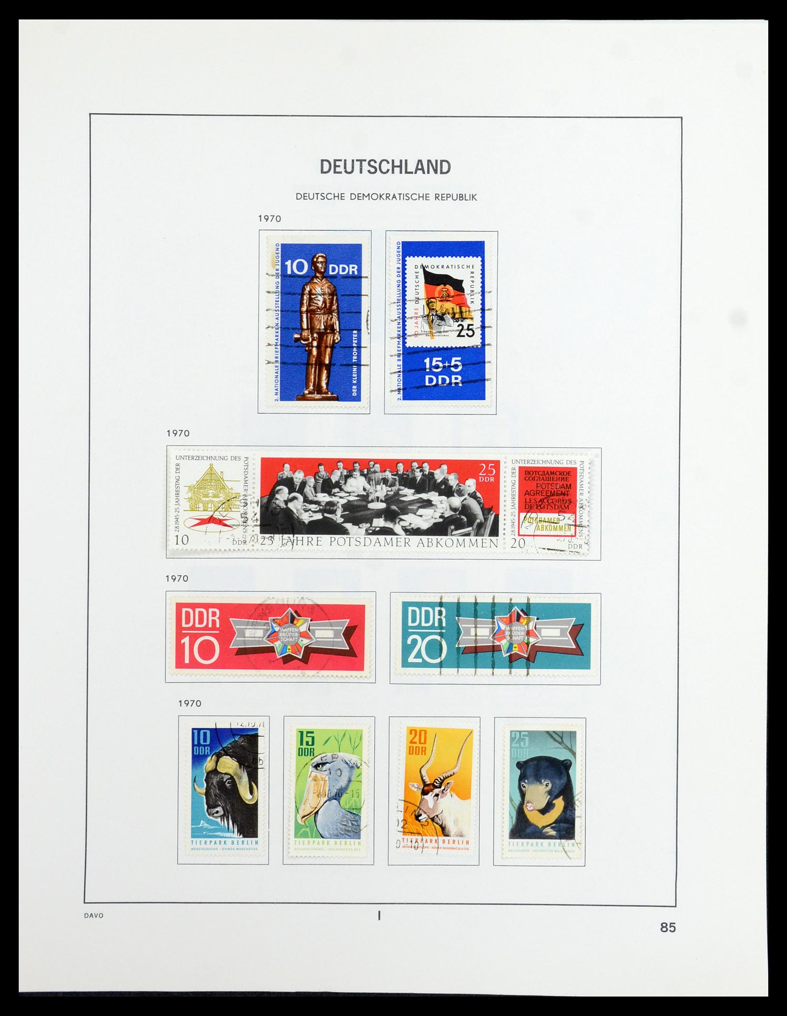 35827 099 - Stamp Collection 35827 Sovietzone and GDR 1945-1990.