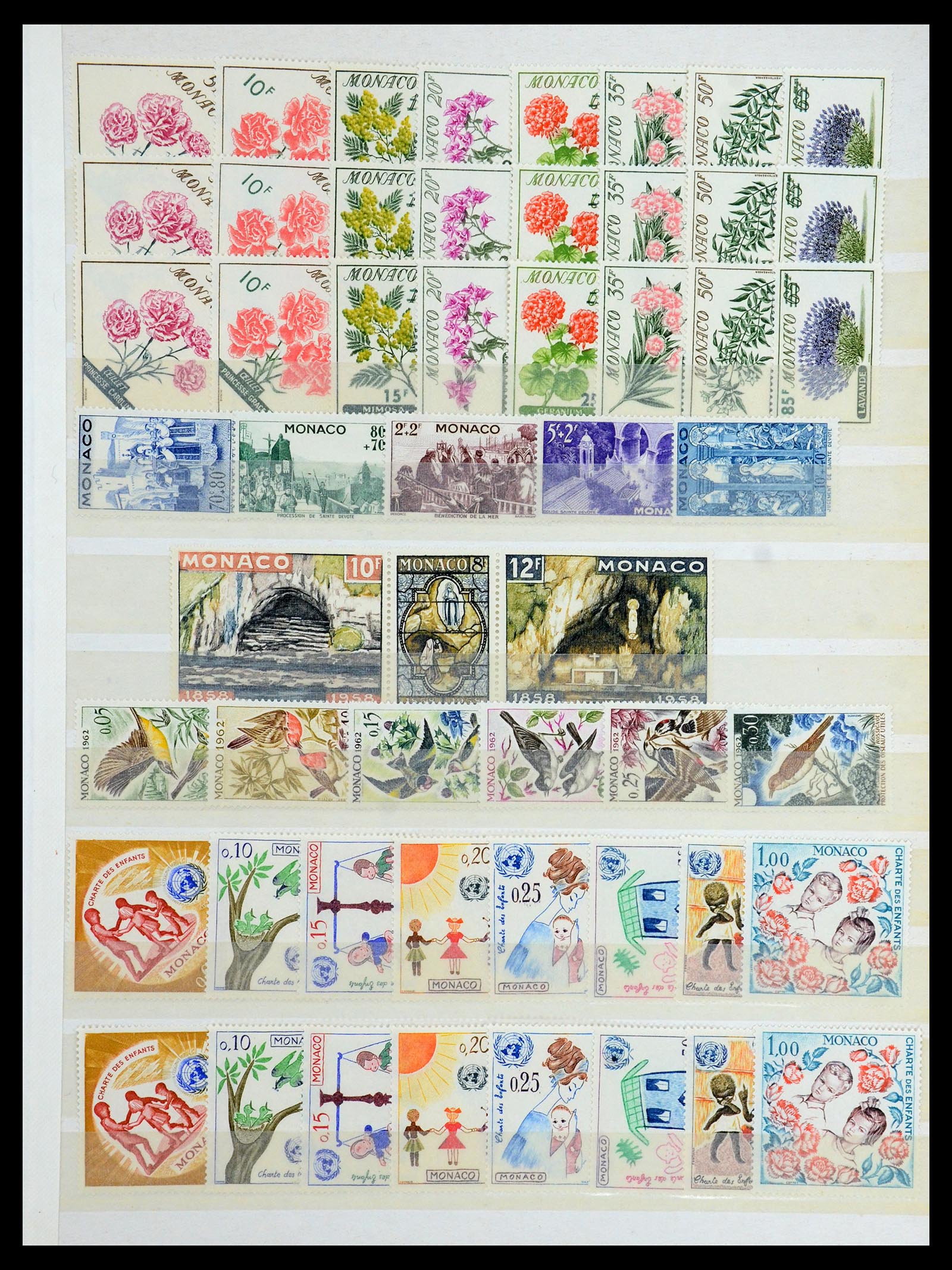 35834 009 - Stamp Collection 35834 Monaco 1940-1981.