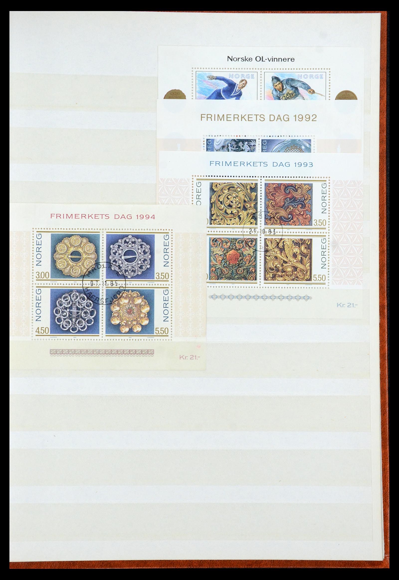 35844 023 - Postzegelverzameling 35844 Noorwegen 1871-2000.