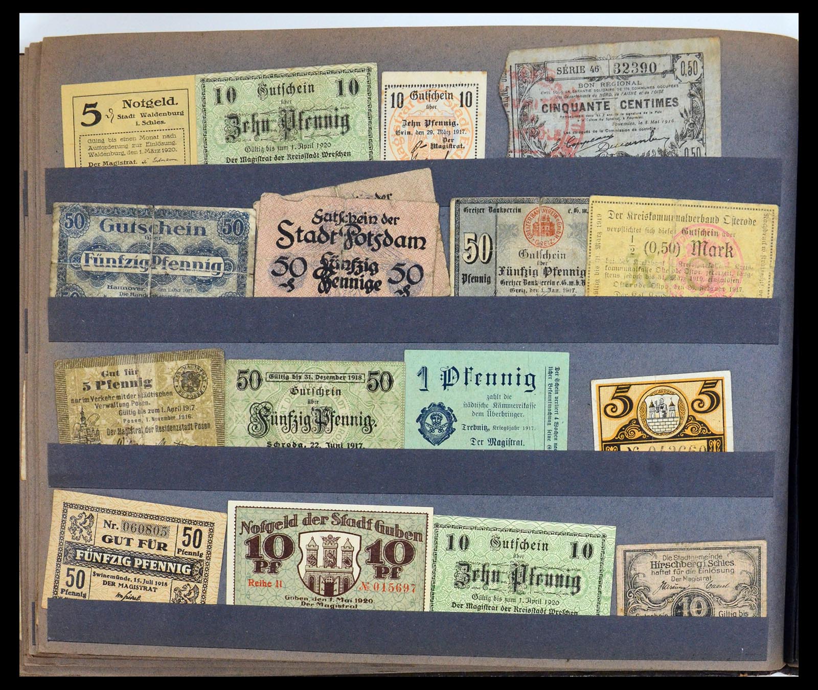 35845 024 - Postzegelverzameling 35845 Duitsland noodgeld.