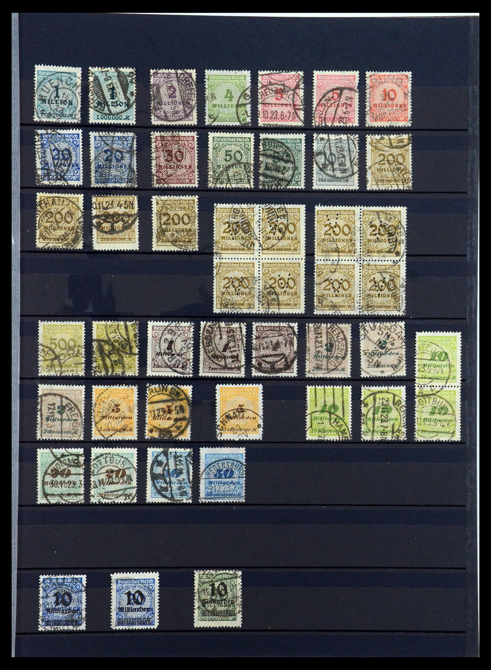 35849 005 - Stamp Collection 35849 German Reich 1885-1942.