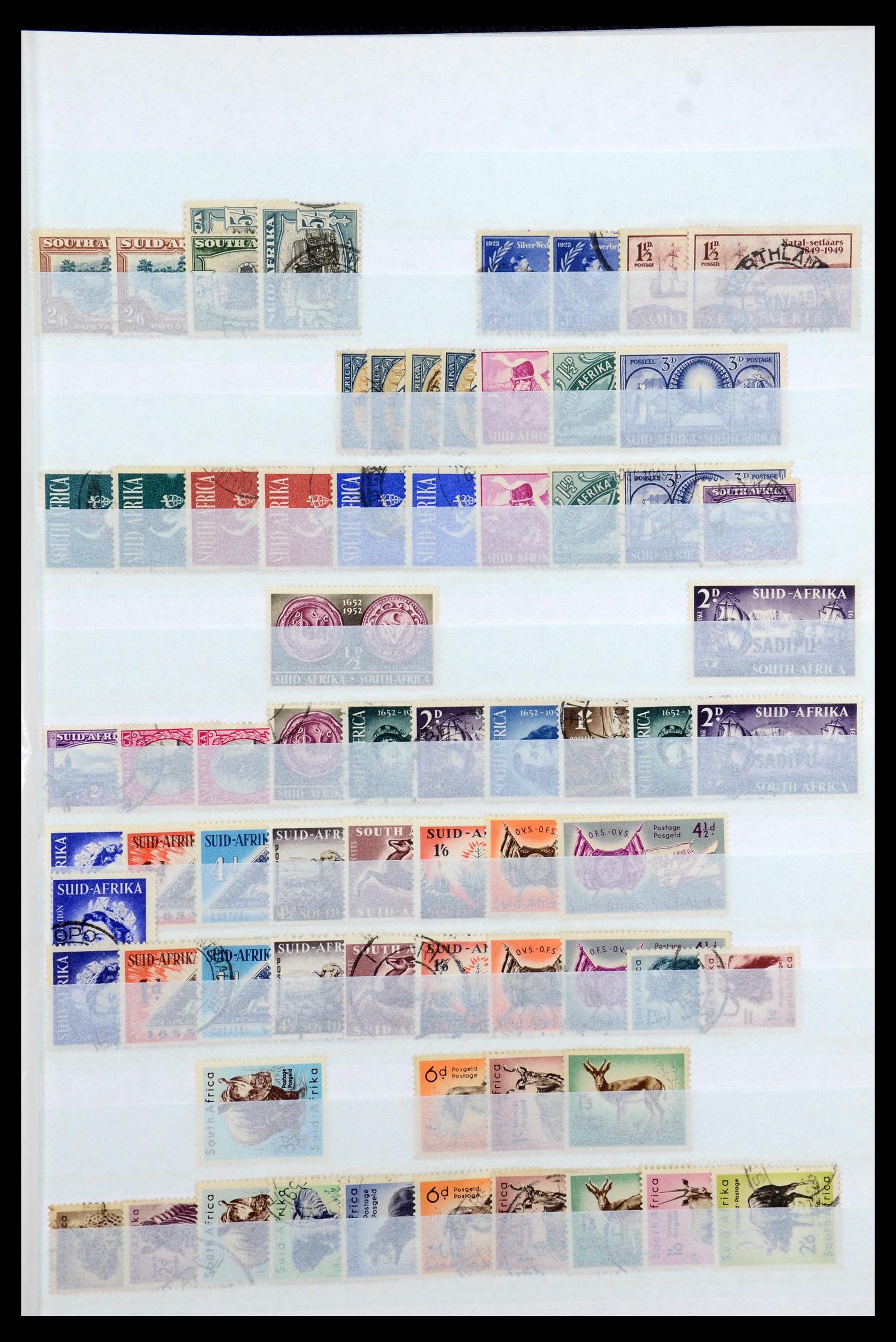 35852 005 - Stamp Collection 35852 South Africa 1910-1995.