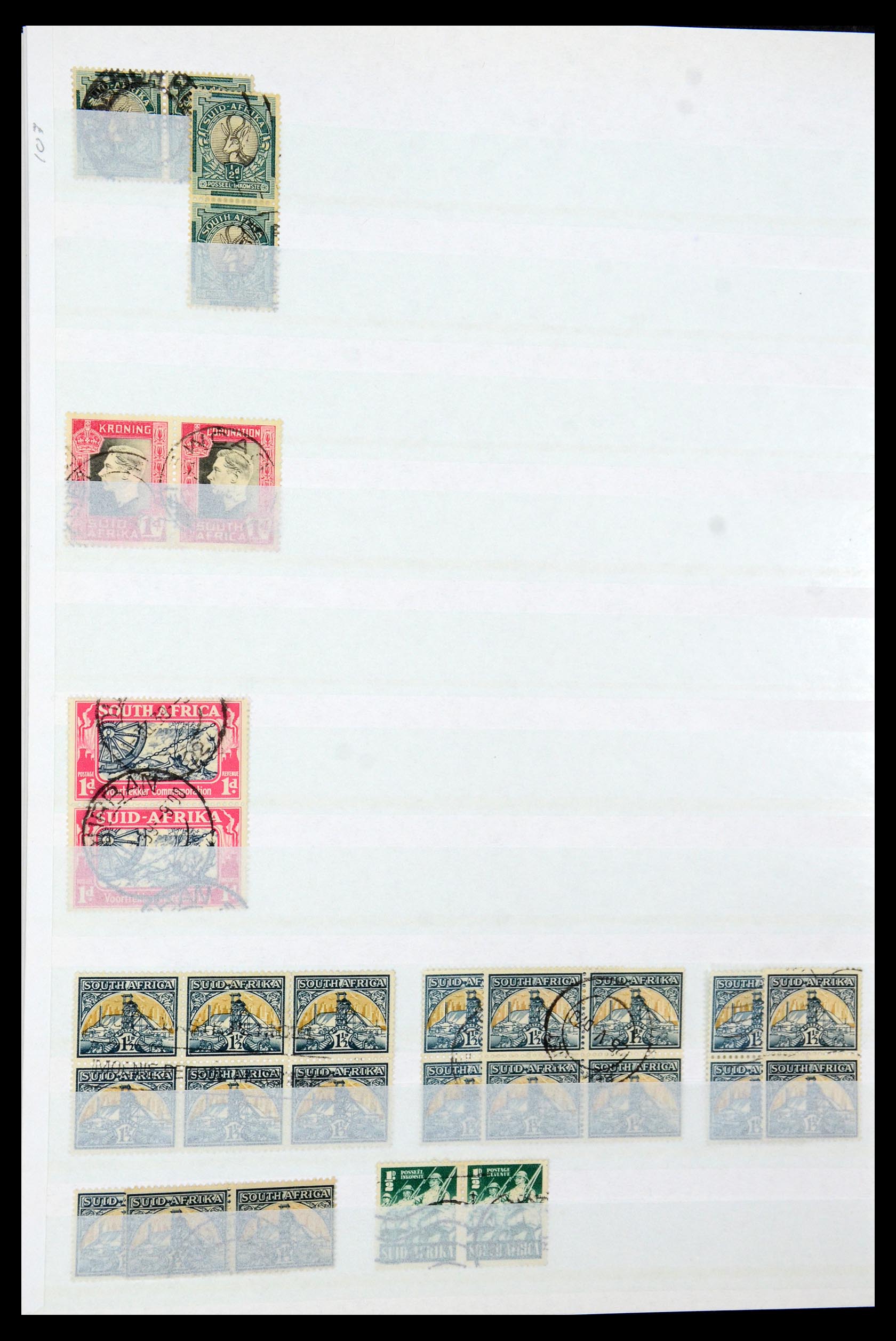 35852 033 - Stamp Collection 35852 South Africa 1910-1995.