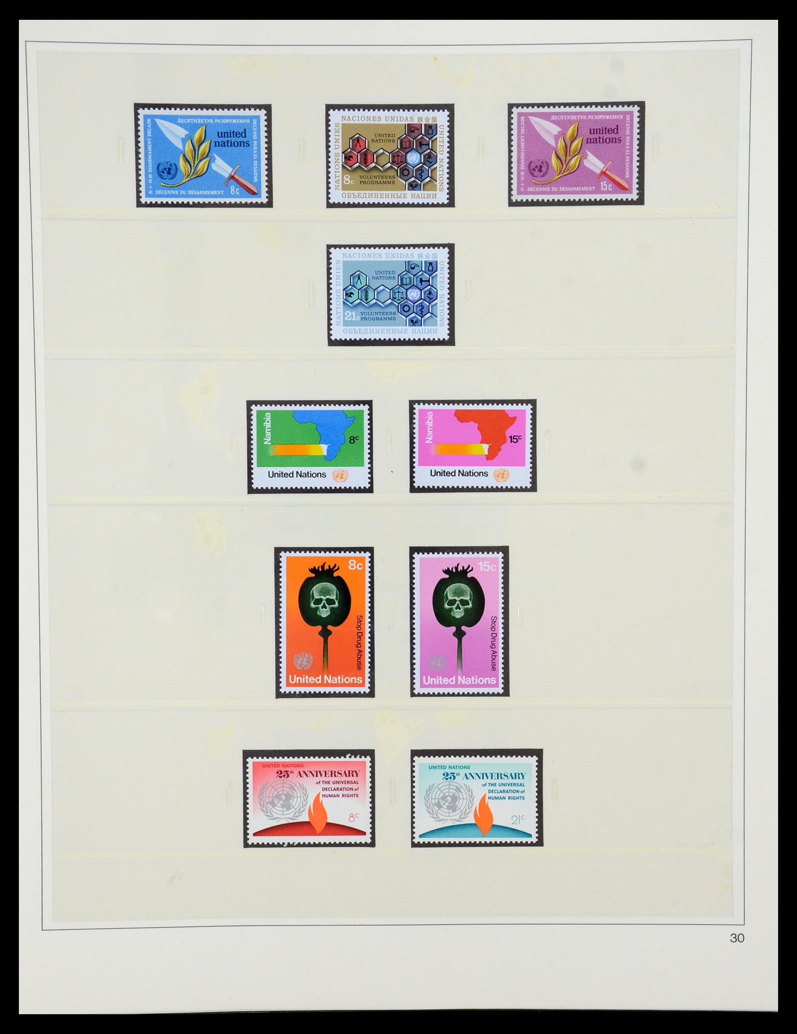 35879 030 - Postzegelverzameling 35879 Verenigde Naties 1951-2012.