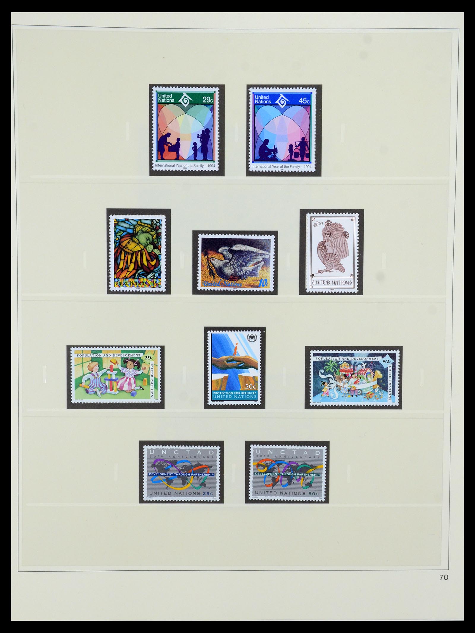 35879 070 - Postzegelverzameling 35879 Verenigde Naties 1951-2012.