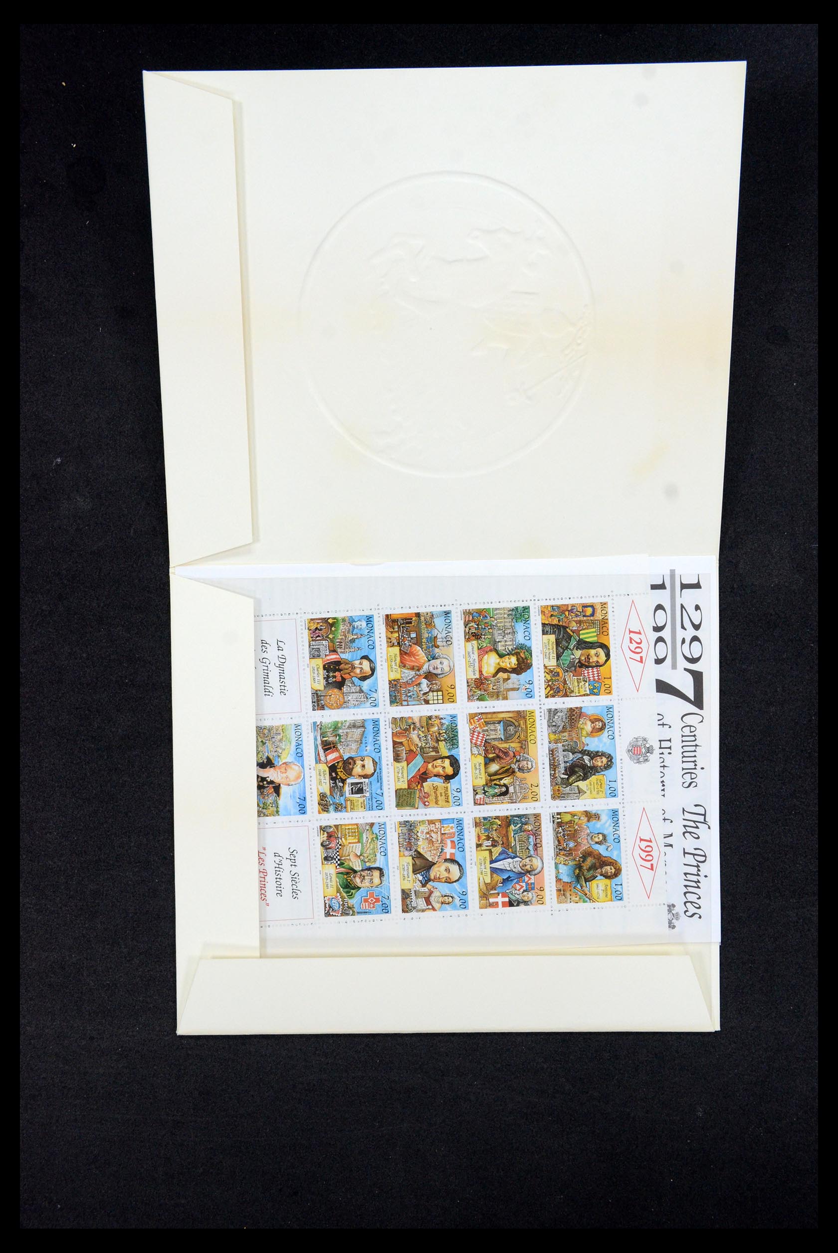 35881 003 - Stamp Collection 35881 Monaco till 2015!