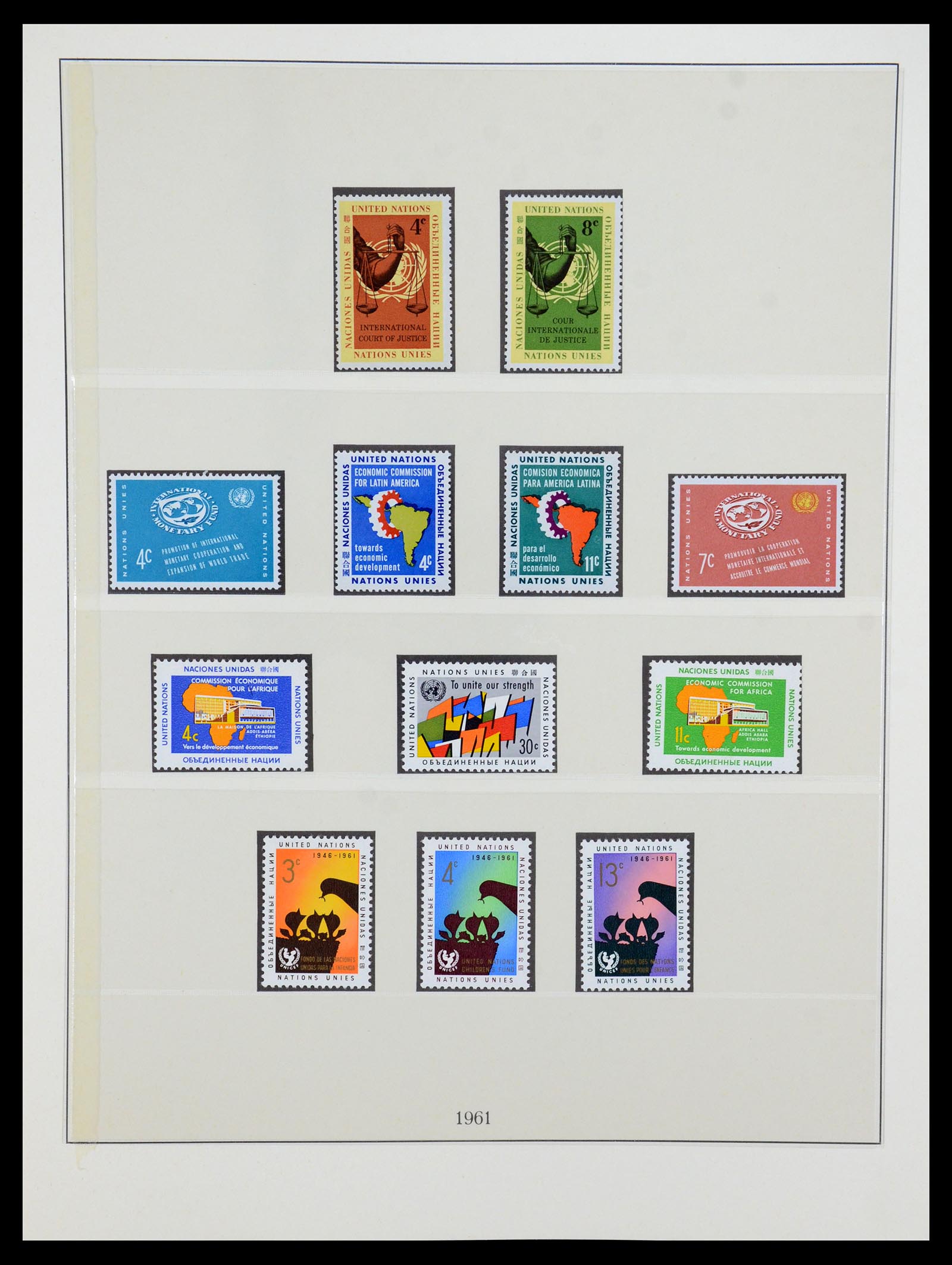 35883 013 - Postzegelverzameling 35883 Verenigde Naties 1951-2003.